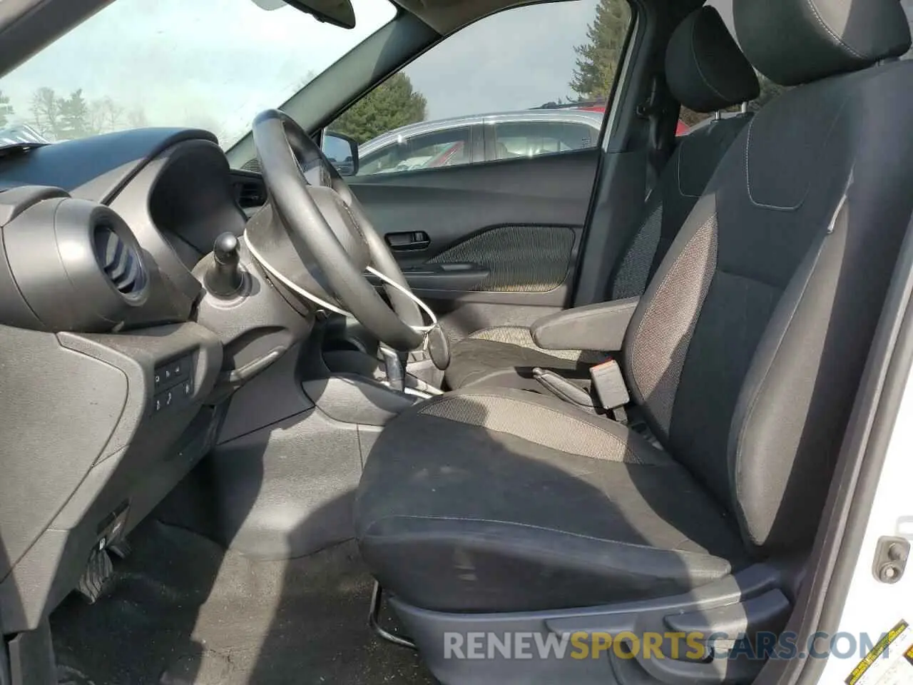 7 Photograph of a damaged car 3N1CP5BV7LL536050 NISSAN KICKS 2020