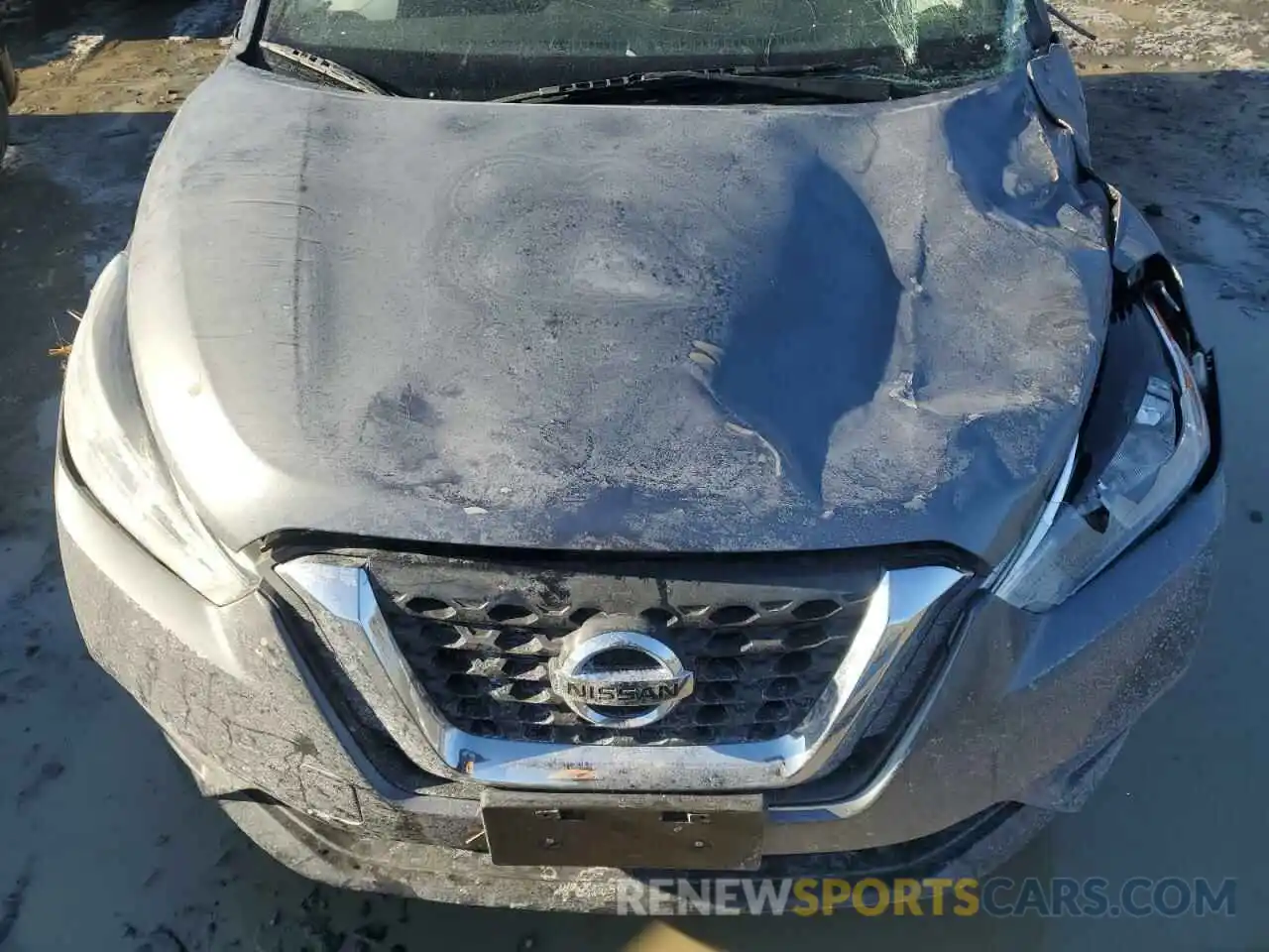 12 Photograph of a damaged car 3N1CP5BV7LL580579 NISSAN KICKS 2020