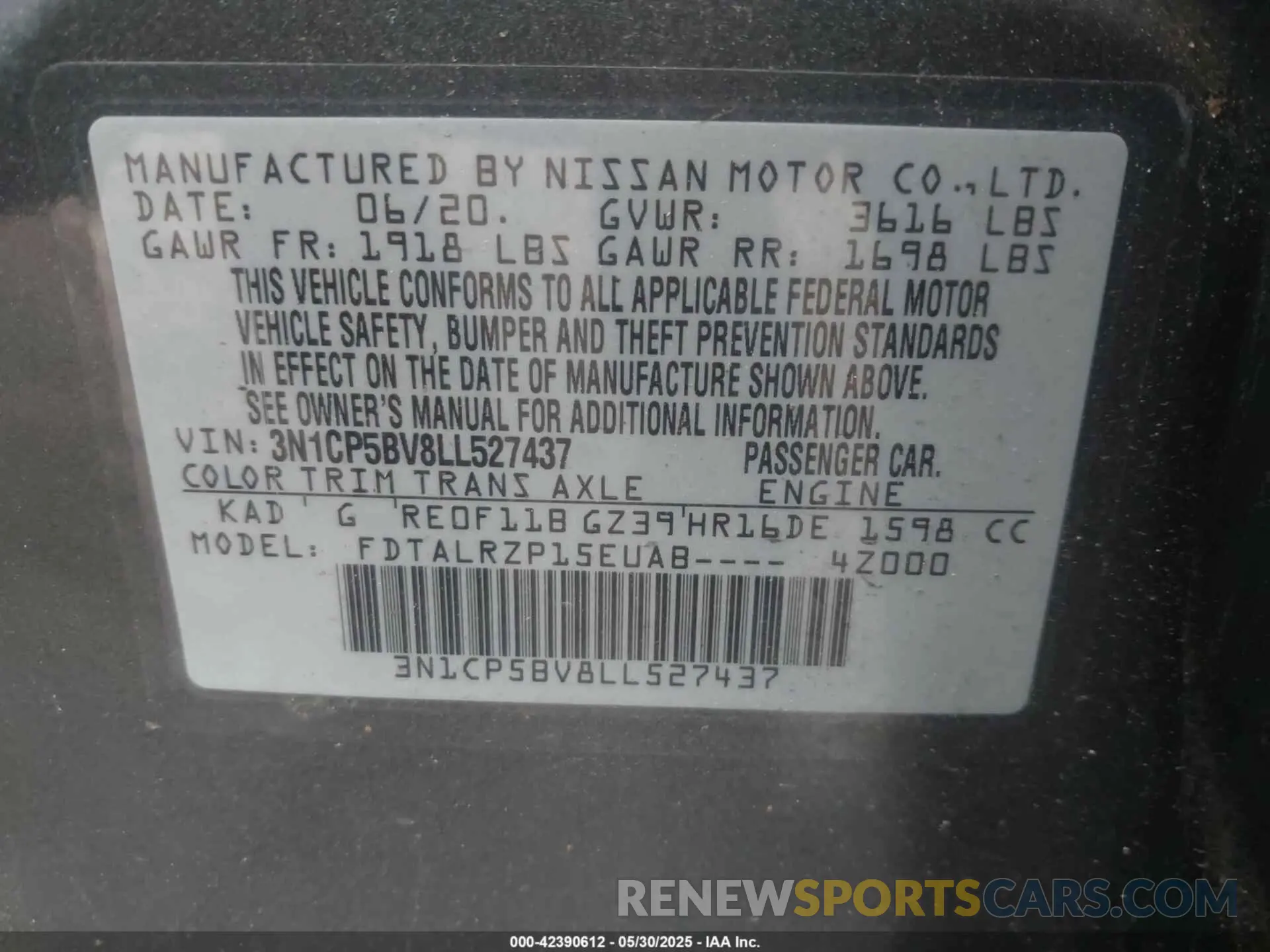 9 Photograph of a damaged car 3N1CP5BV8LL527437 NISSAN KICKS 2020