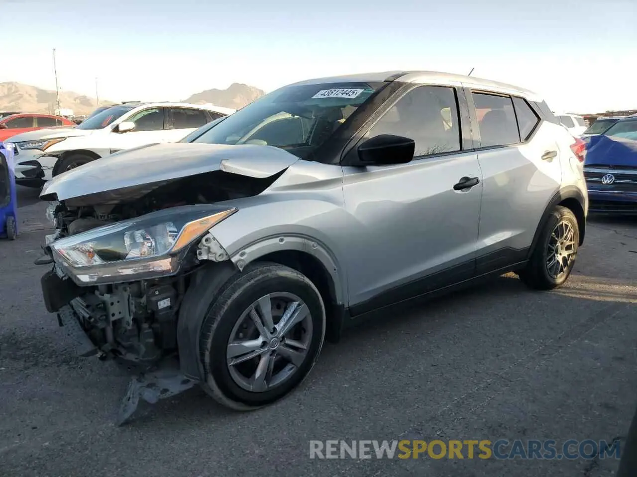 1 Photograph of a damaged car 3N1CP5BV8LL532606 NISSAN KICKS 2020