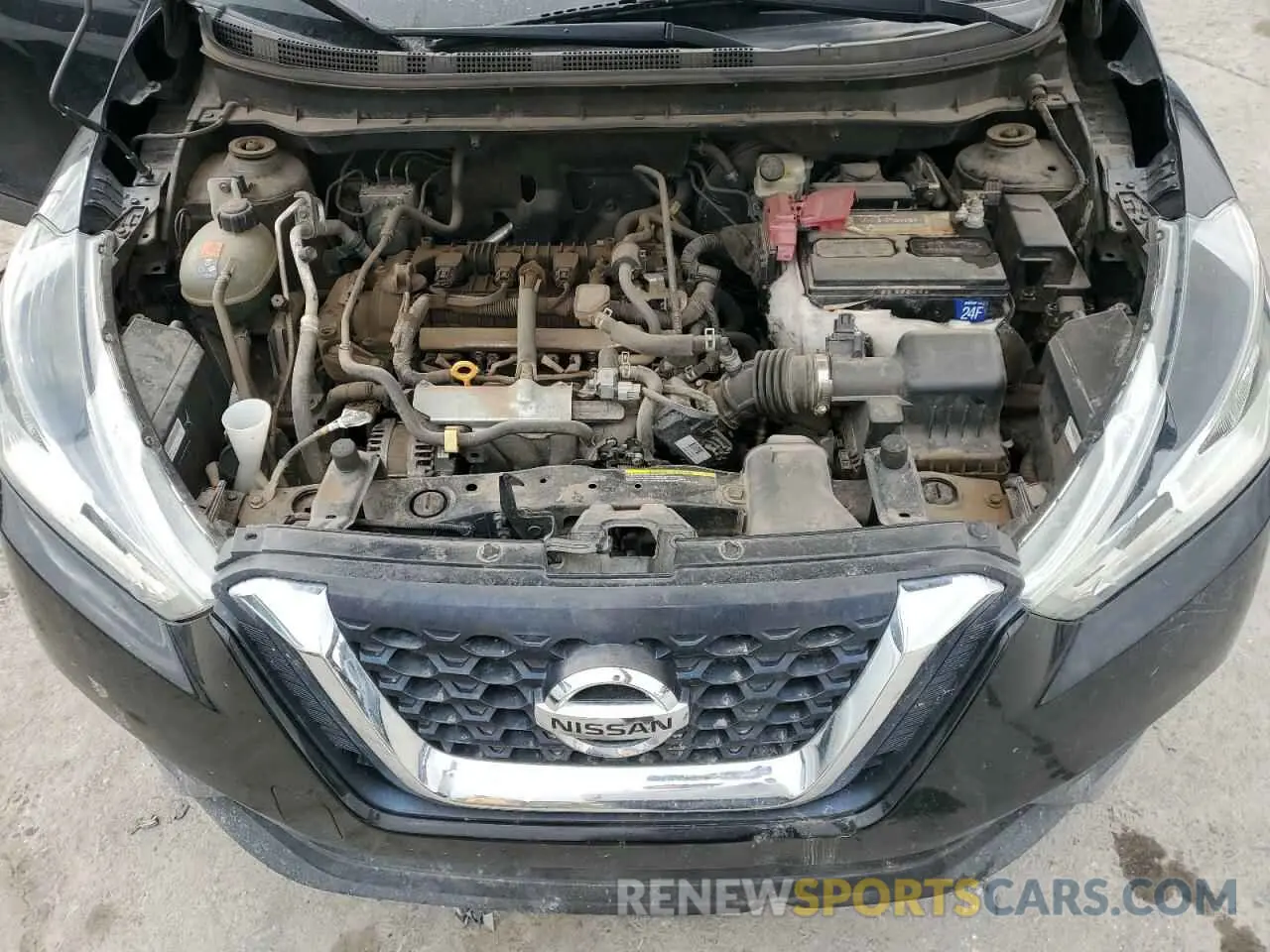 11 Photograph of a damaged car 3N1CP5BV8LL534288 NISSAN KICKS 2020