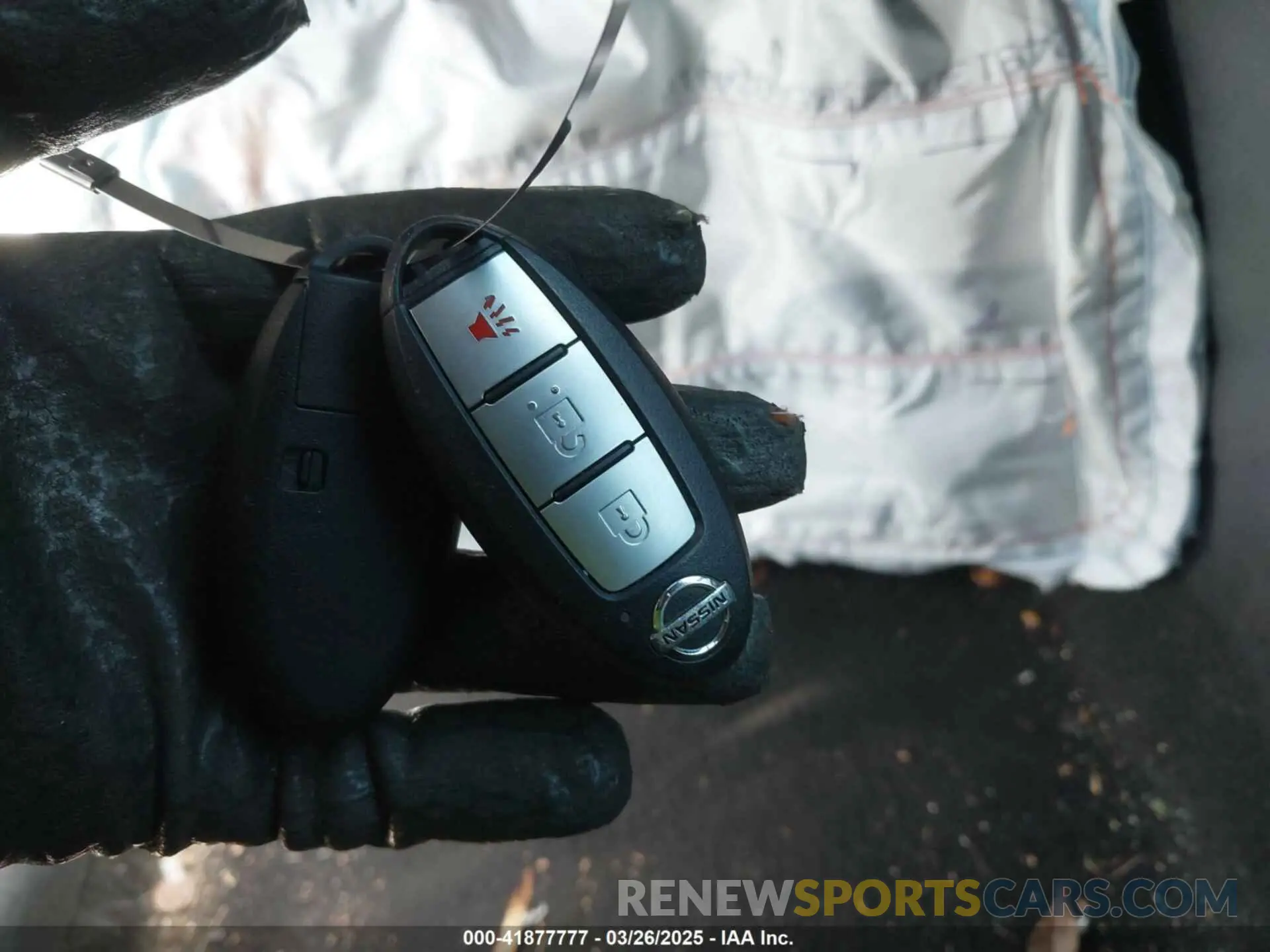 11 Photograph of a damaged car 3N1CP5BV8LL540883 NISSAN KICKS 2020