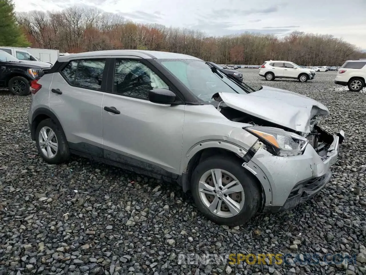 4 Photograph of a damaged car 3N1CP5BV8LL566030 NISSAN KICKS 2020