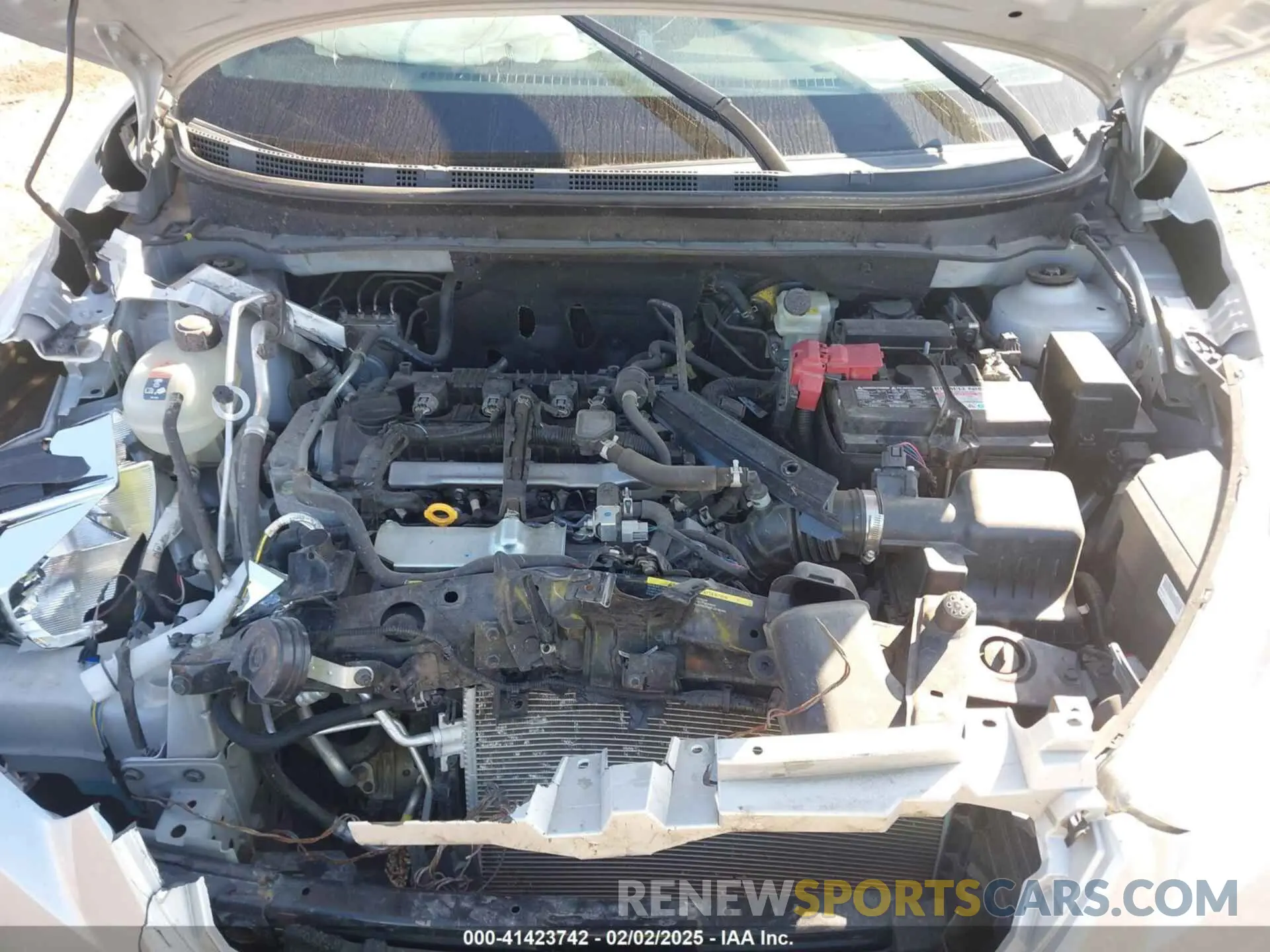 10 Photograph of a damaged car 3N1CP5BV8LL573169 NISSAN KICKS 2020