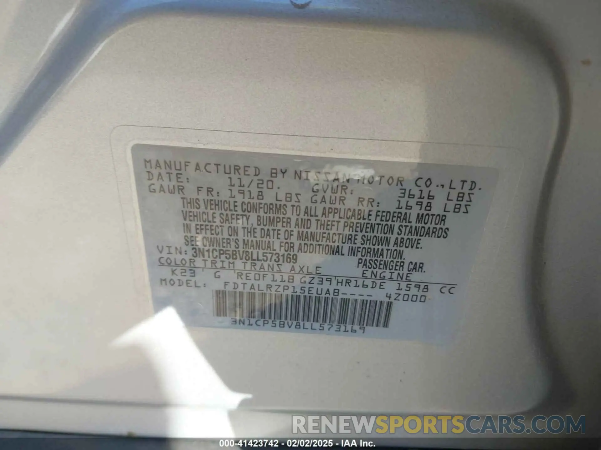 9 Photograph of a damaged car 3N1CP5BV8LL573169 NISSAN KICKS 2020
