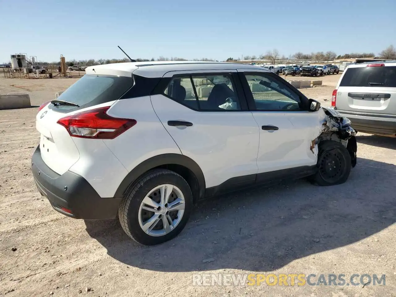 3 Photograph of a damaged car 3N1CP5BV8LL574144 NISSAN KICKS 2020
