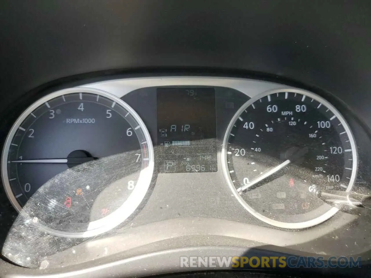 9 Photograph of a damaged car 3N1CP5BV8LL574144 NISSAN KICKS 2020