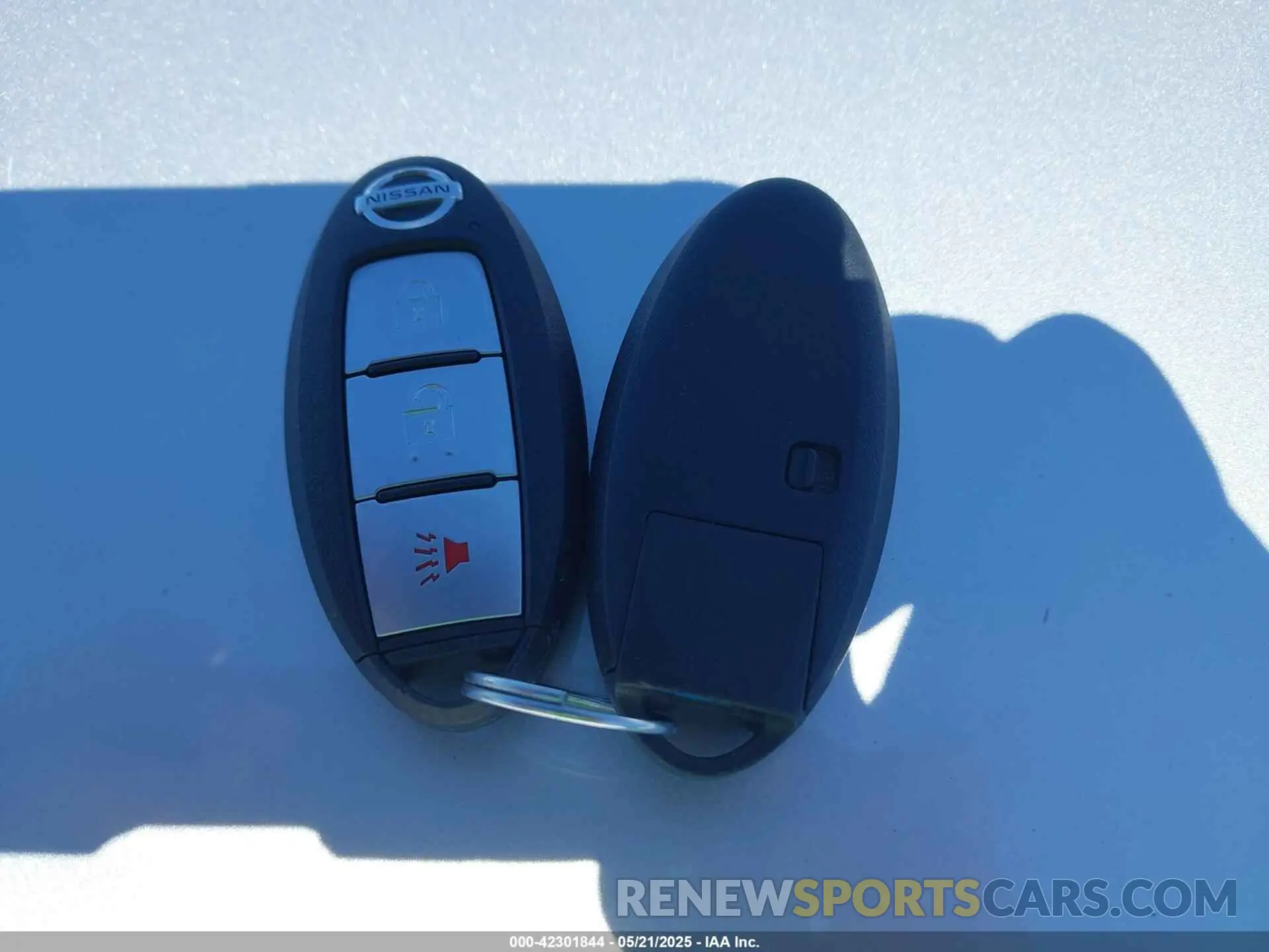 11 Photograph of a damaged car 3N1CP5BV8LL575259 NISSAN KICKS 2020