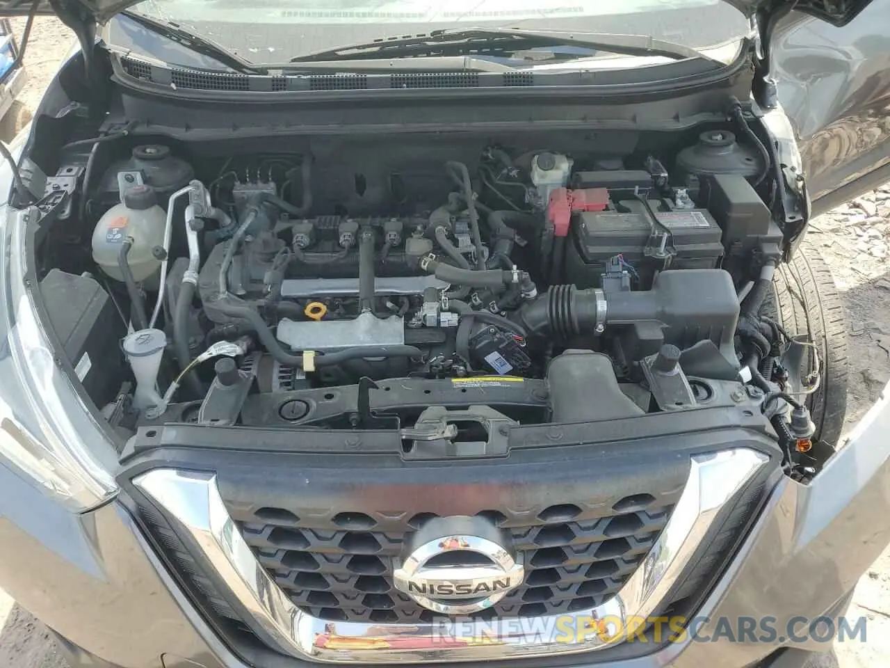 11 Photograph of a damaged car 3N1CP5BV9LL539063 NISSAN KICKS 2020