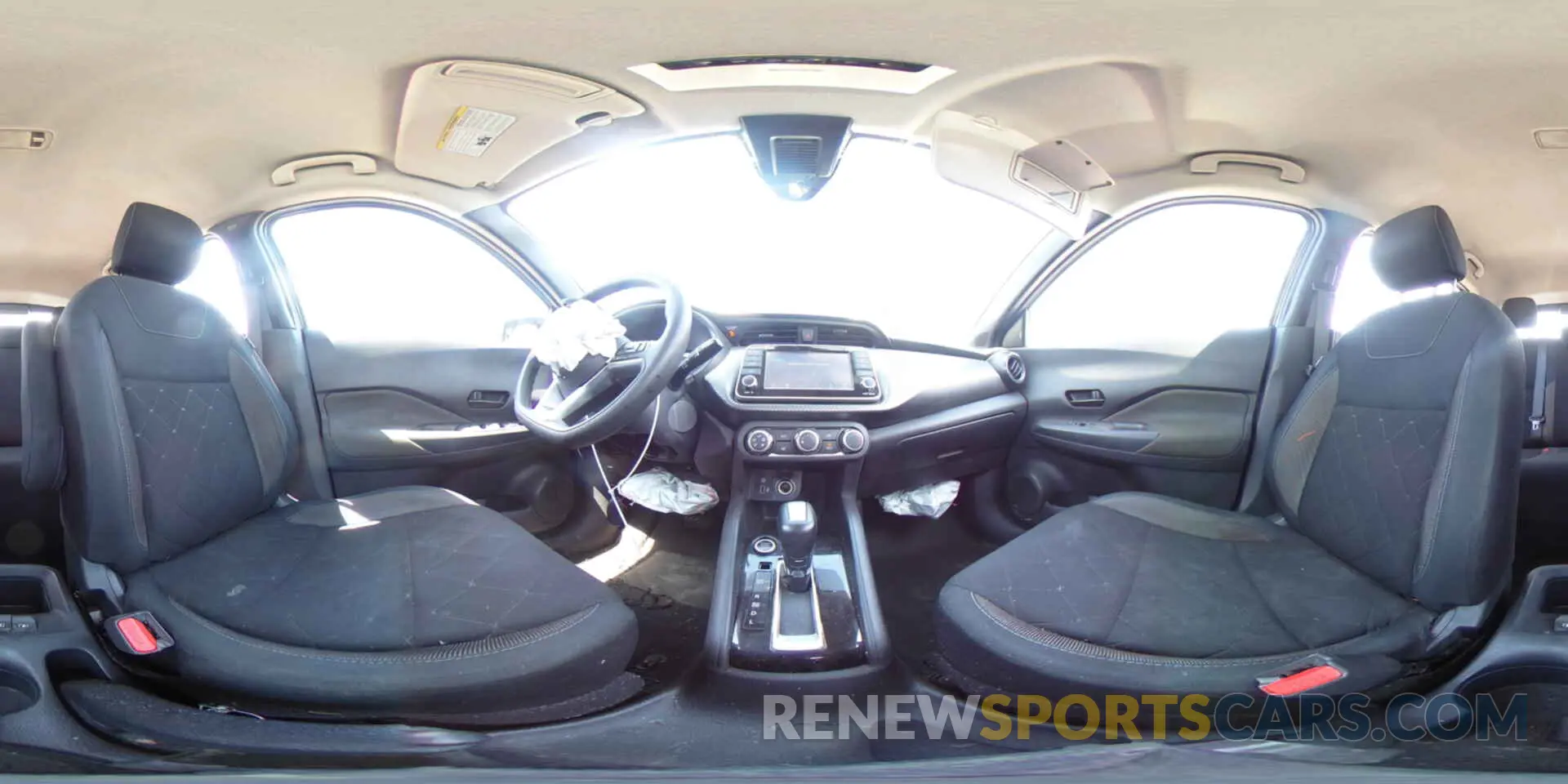 14 Photograph of a damaged car 3N1CP5BV9LL539063 NISSAN KICKS 2020