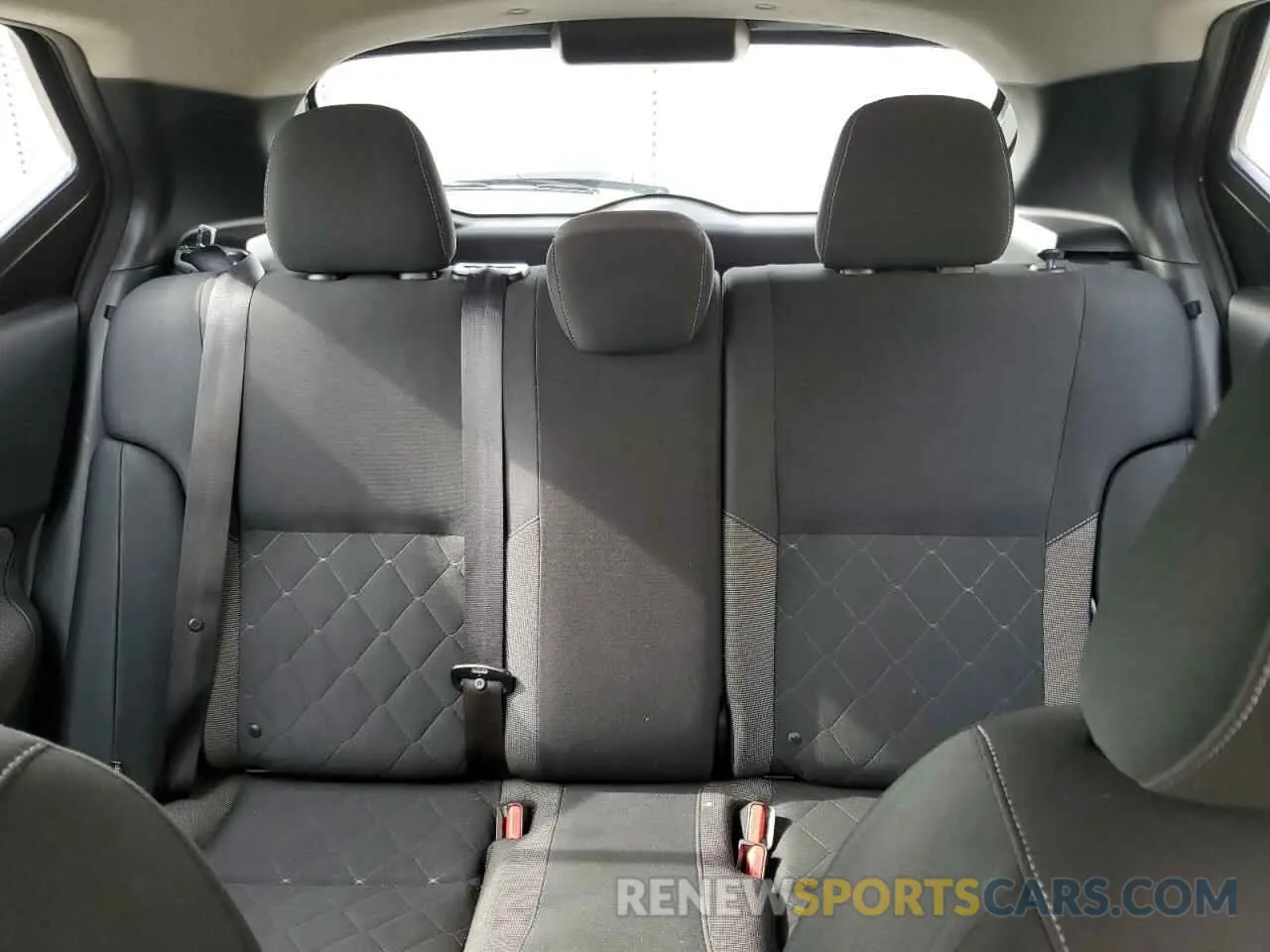 10 Photograph of a damaged car 3N1CP5BV9LL573536 NISSAN KICKS 2020