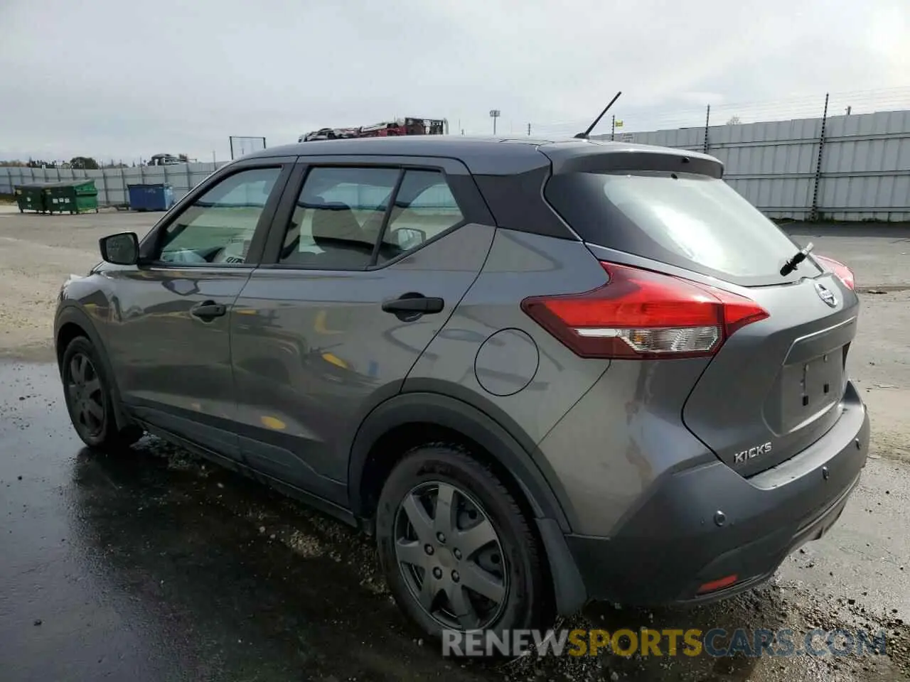 2 Photograph of a damaged car 3N1CP5BV9LL573536 NISSAN KICKS 2020