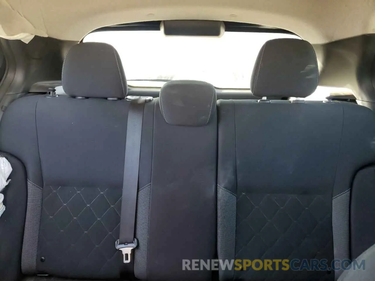 10 Photograph of a damaged car 3N1CP5BVXLL505844 NISSAN KICKS 2020