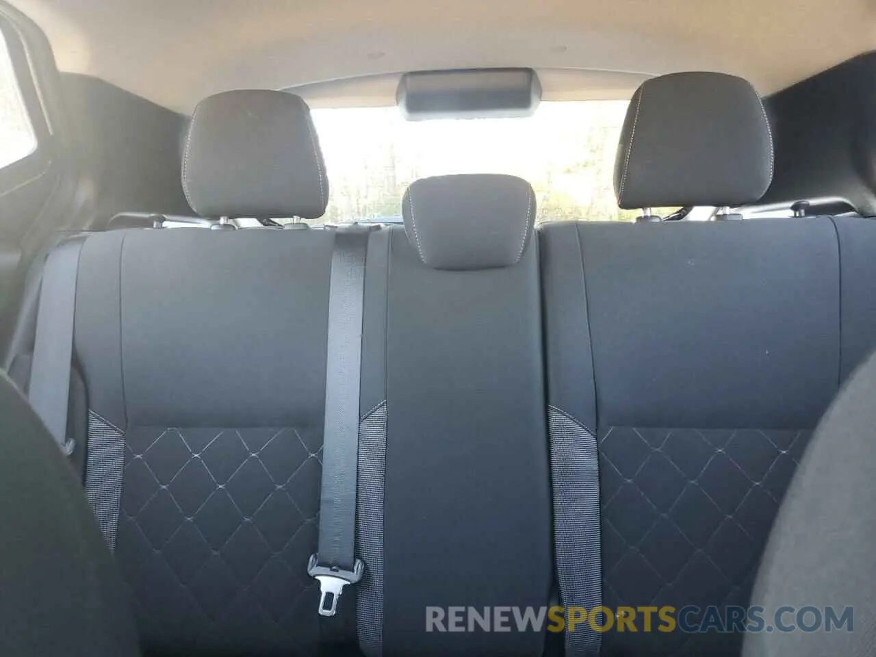 10 Photograph of a damaged car 3N1CP5BVXLL507609 NISSAN KICKS 2020