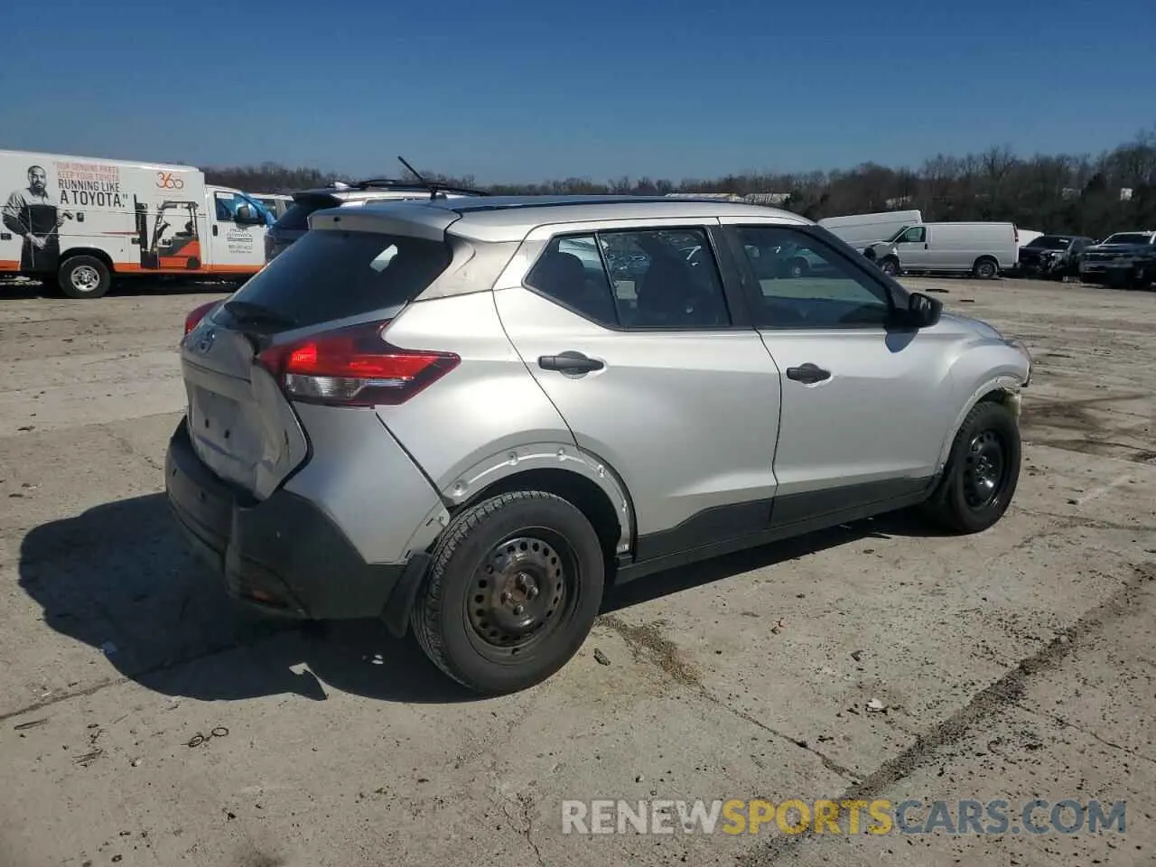 3 Photograph of a damaged car 3N1CP5BVXLL531764 NISSAN KICKS 2020