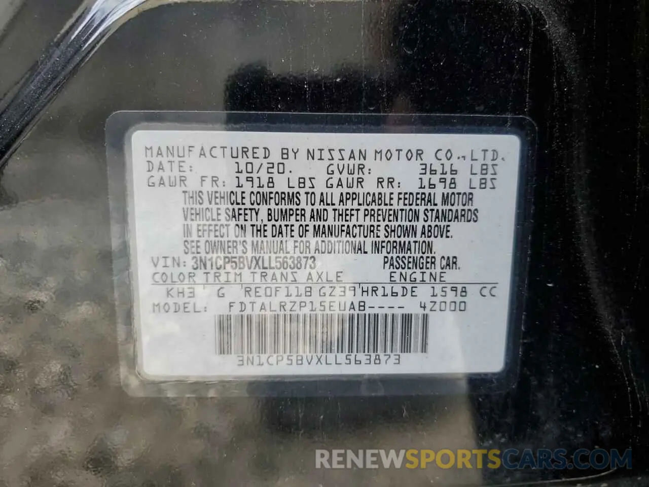 13 Photograph of a damaged car 3N1CP5BVXLL563873 NISSAN KICKS 2020