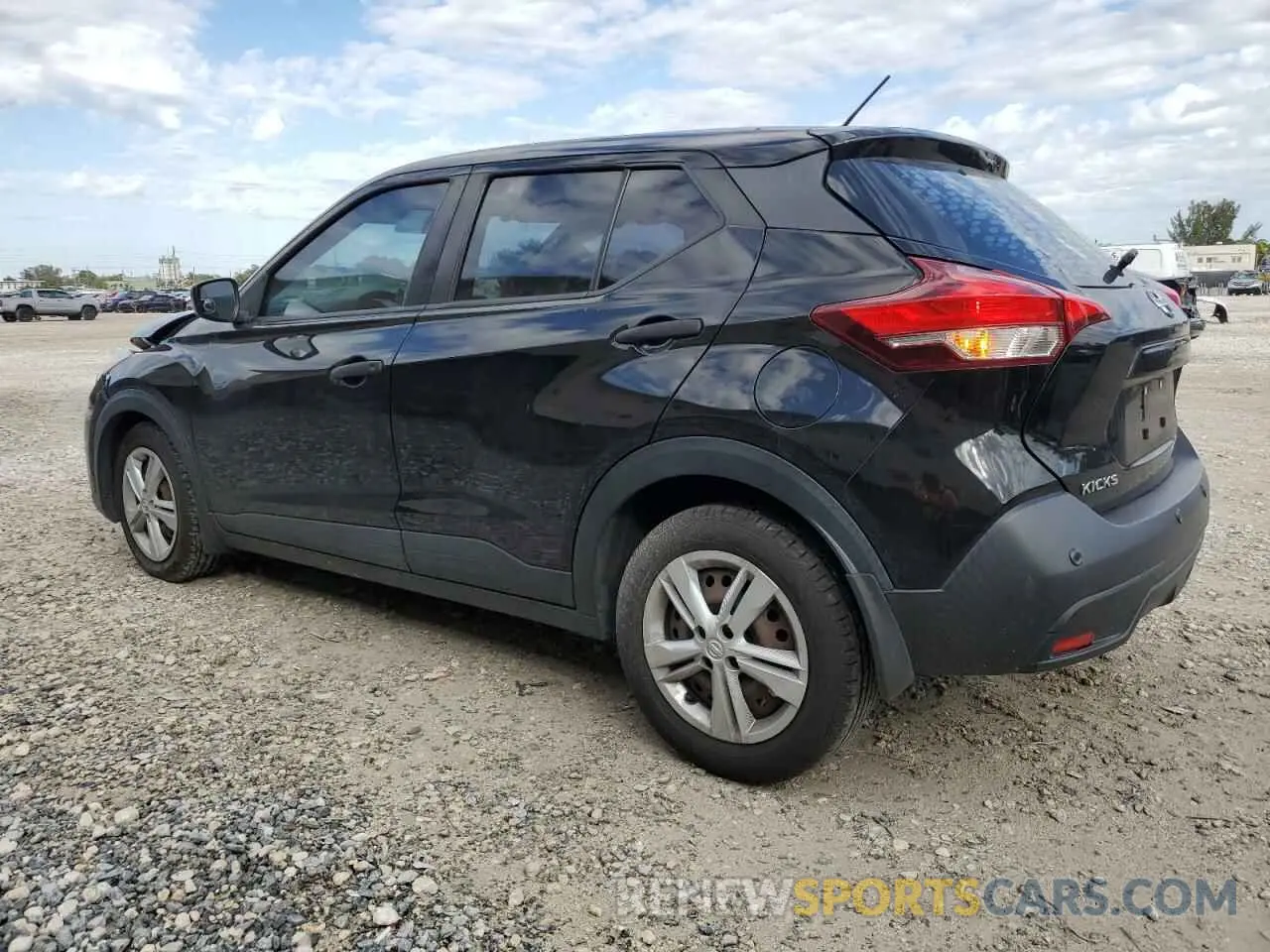 2 Photograph of a damaged car 3N1CP5BVXLL563873 NISSAN KICKS 2020
