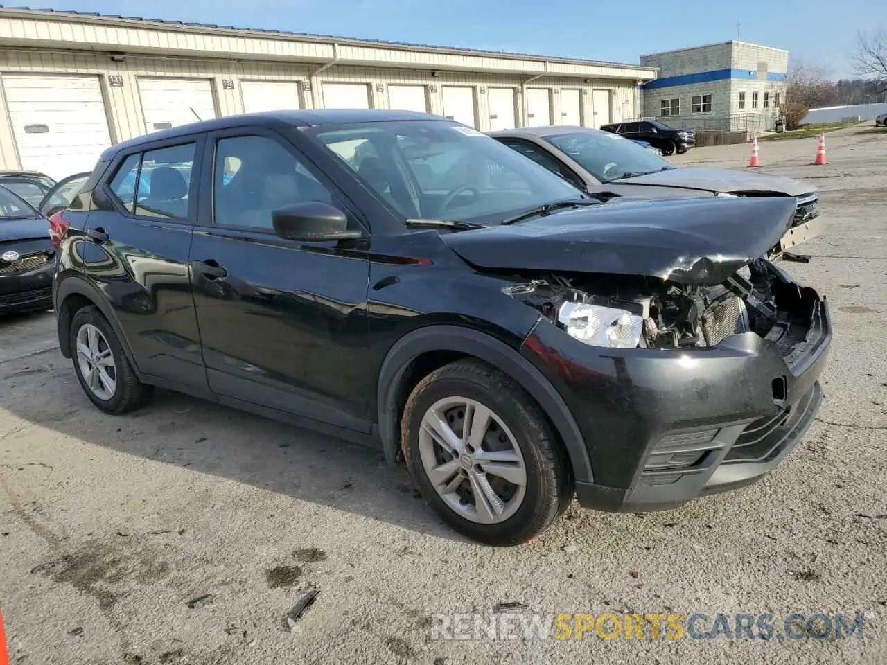 4 Photograph of a damaged car 3N1CP5BVXLL571391 NISSAN KICKS 2020