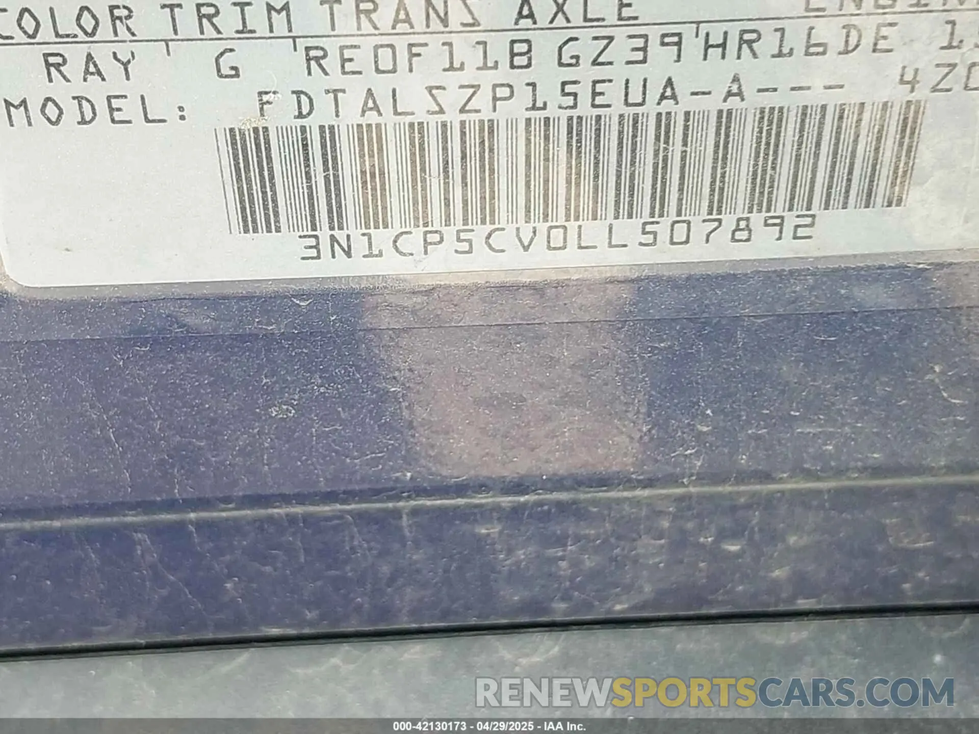9 Photograph of a damaged car 3N1CP5CV0LL507892 NISSAN KICKS 2020