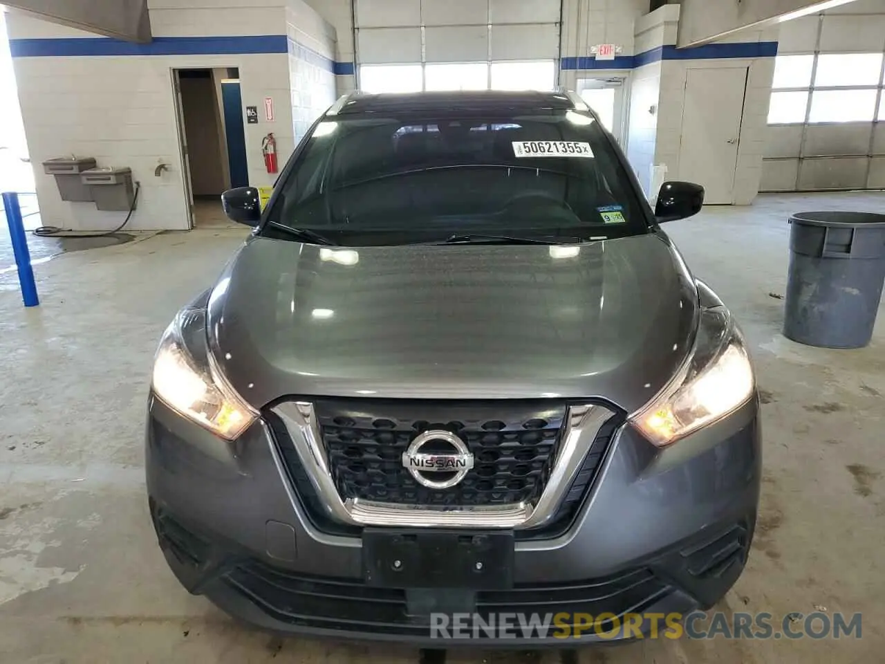 5 Photograph of a damaged car 3N1CP5CV0LL515779 NISSAN KICKS 2020