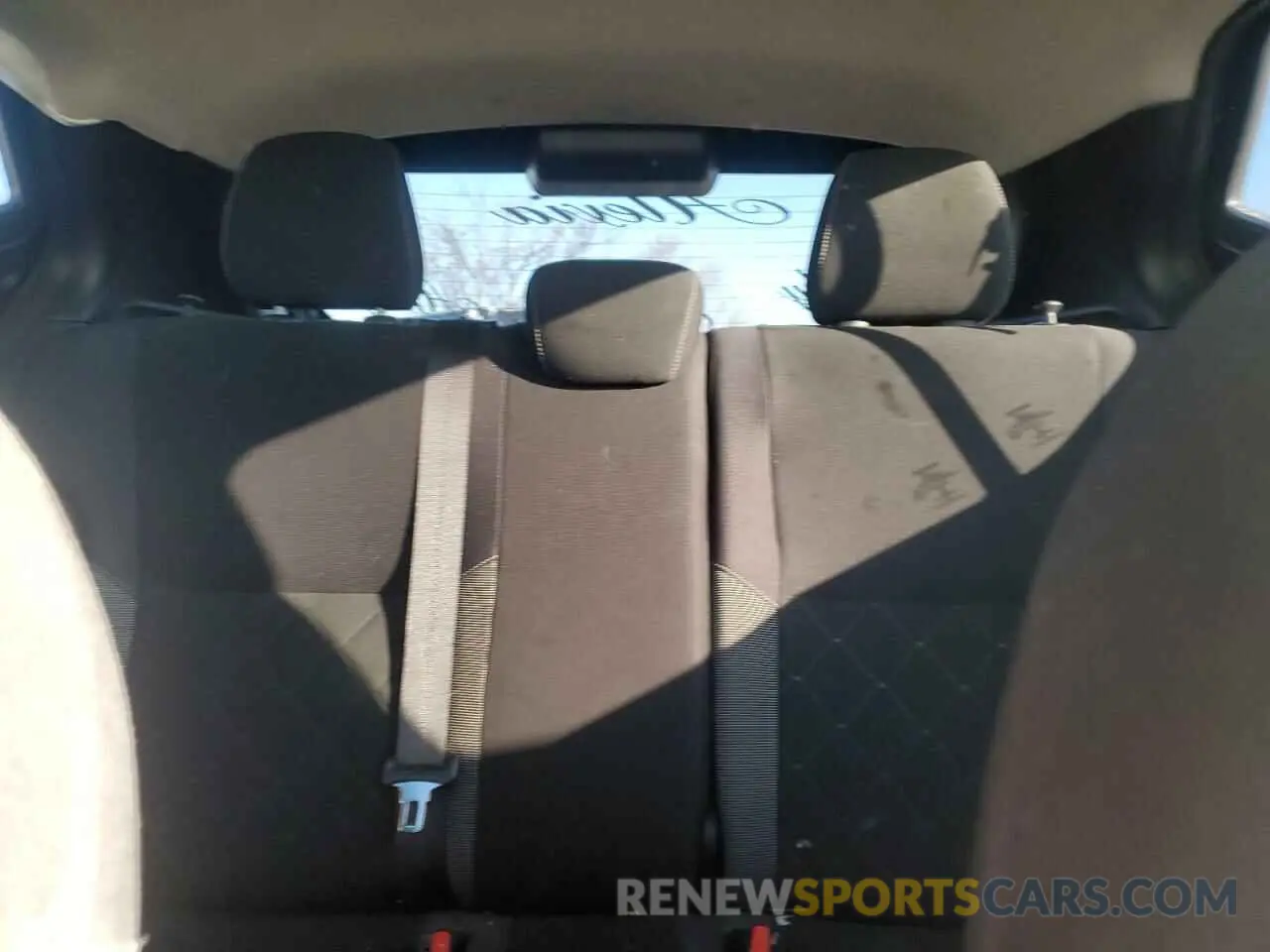 10 Photograph of a damaged car 3N1CP5CV0LL526393 NISSAN KICKS 2020