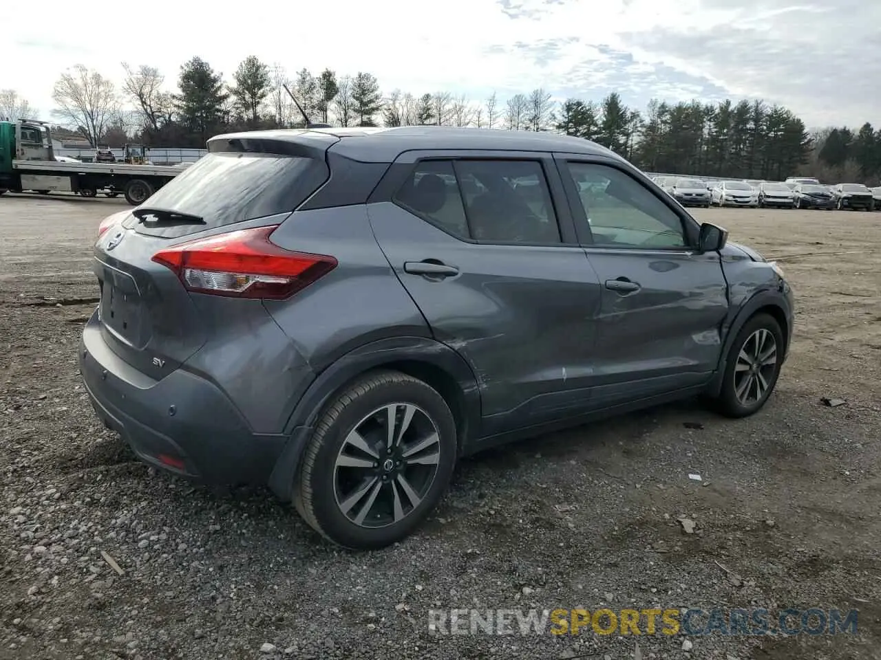 3 Photograph of a damaged car 3N1CP5CV0LL538012 NISSAN KICKS 2020