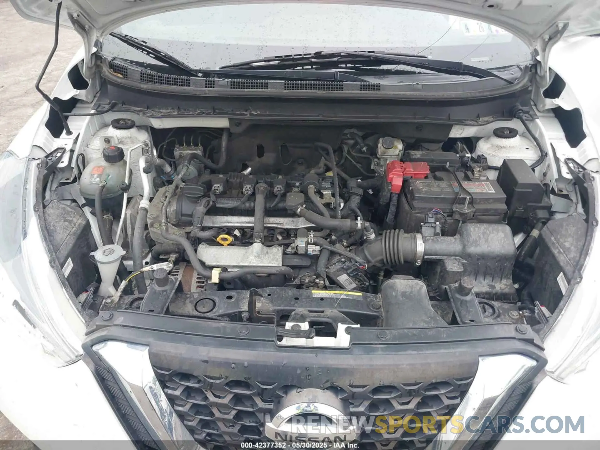 10 Photograph of a damaged car 3N1CP5CV0LL556932 NISSAN KICKS 2020