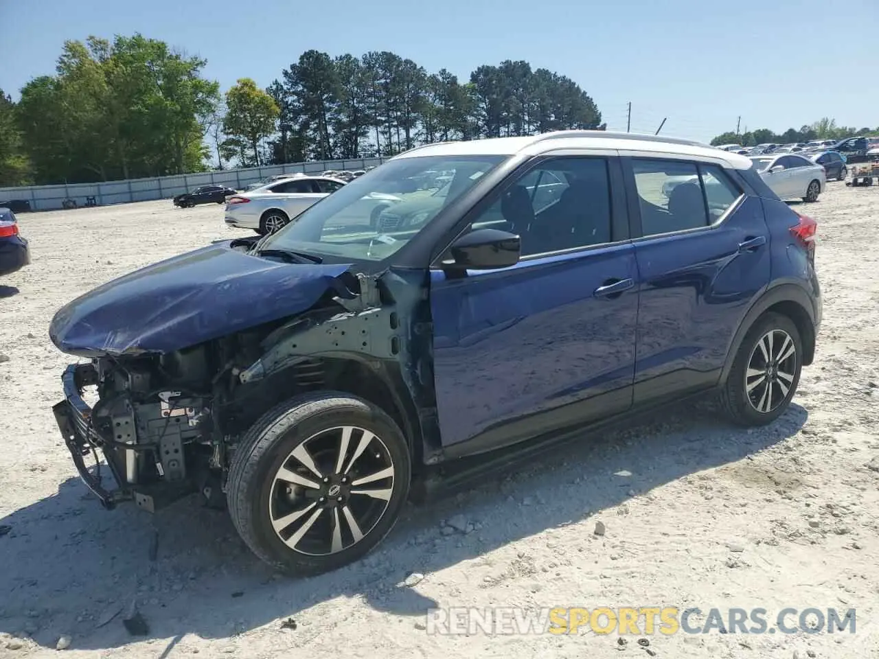 1 Photograph of a damaged car 3N1CP5CV0LL577120 NISSAN KICKS 2020