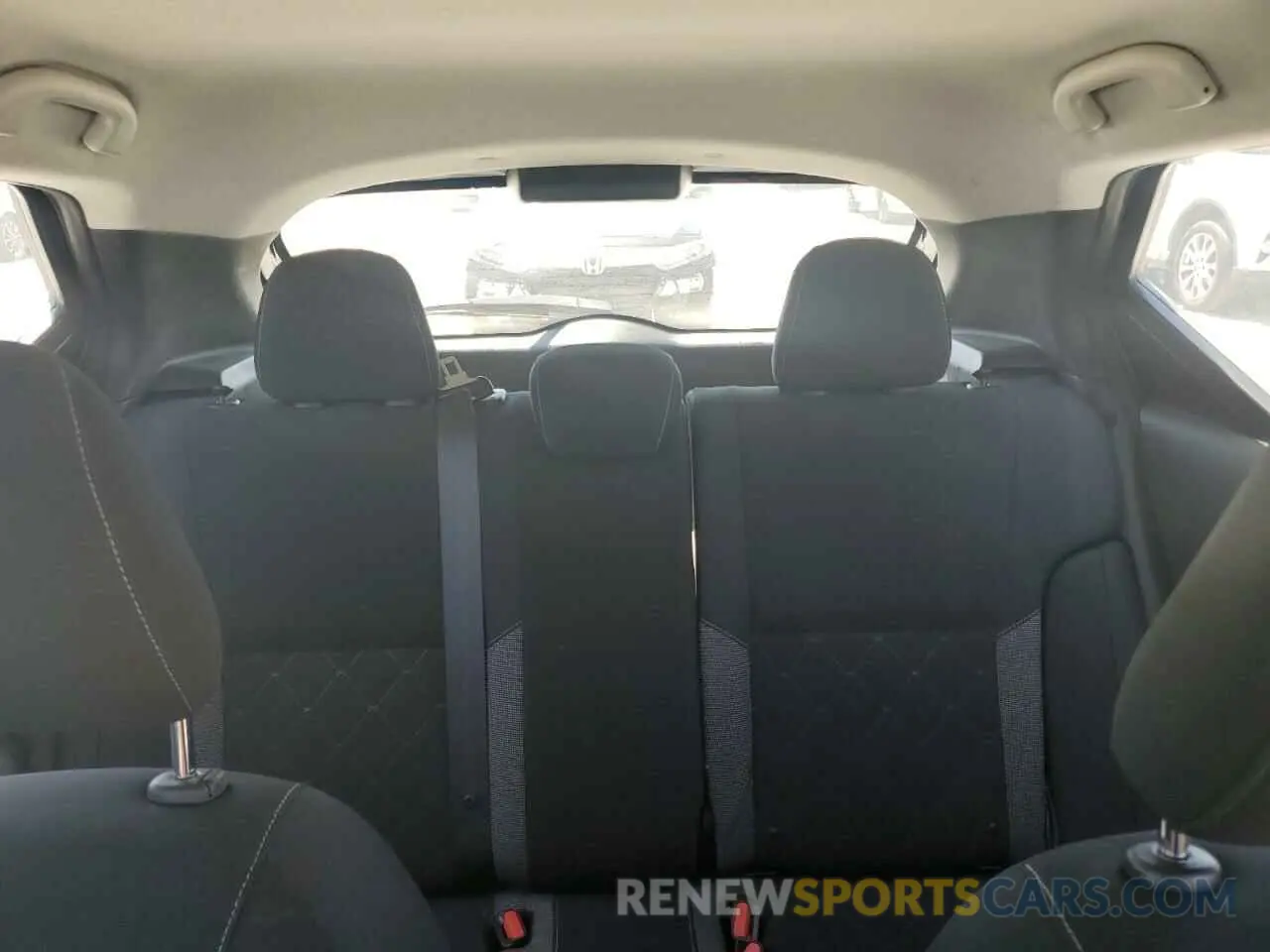 10 Photograph of a damaged car 3N1CP5CV0LL577120 NISSAN KICKS 2020