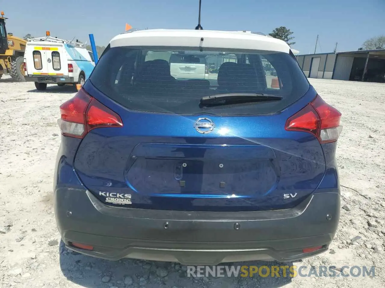 6 Photograph of a damaged car 3N1CP5CV0LL577120 NISSAN KICKS 2020