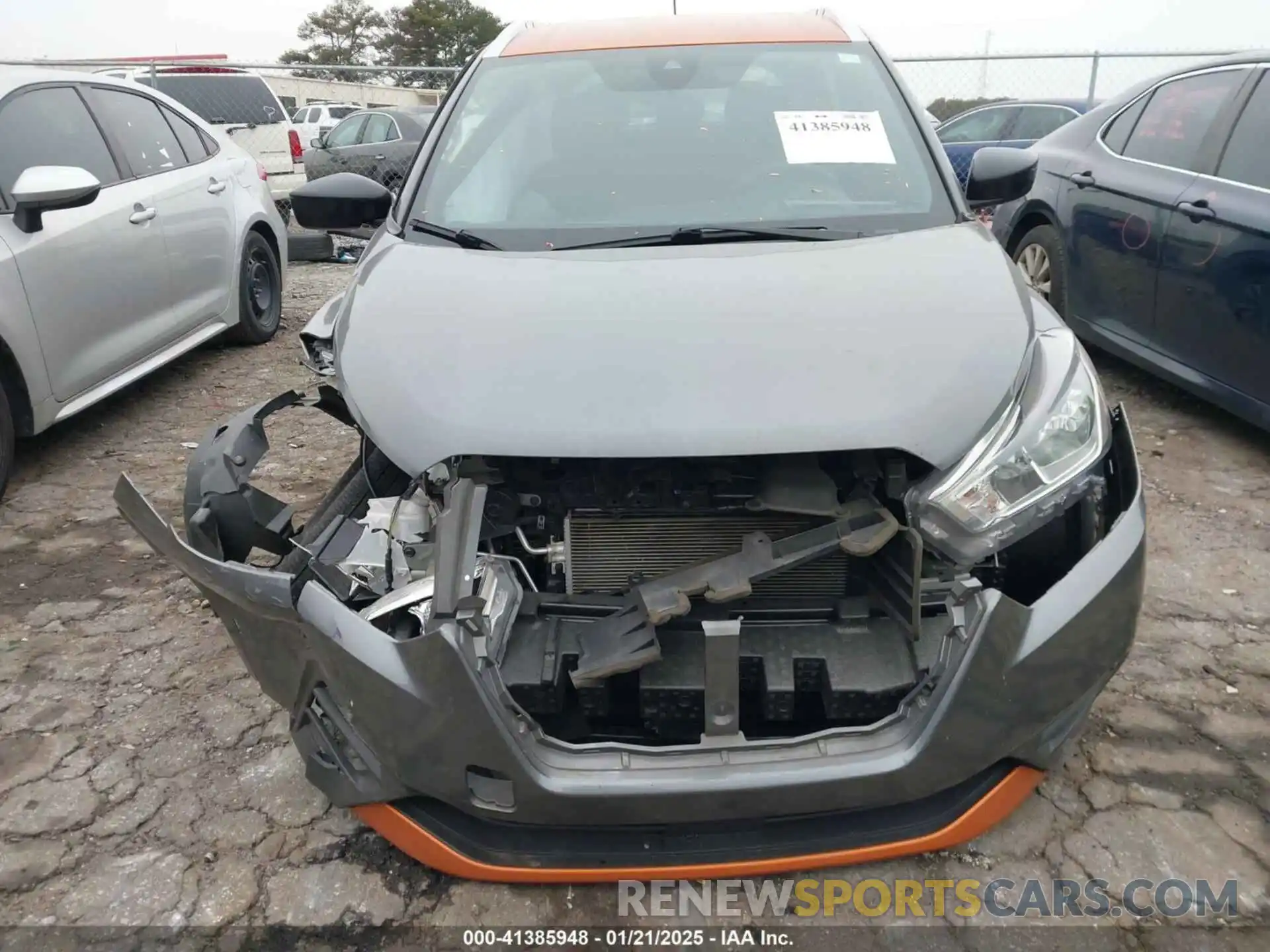 12 Photograph of a damaged car 3N1CP5CV1LL490617 NISSAN KICKS 2020