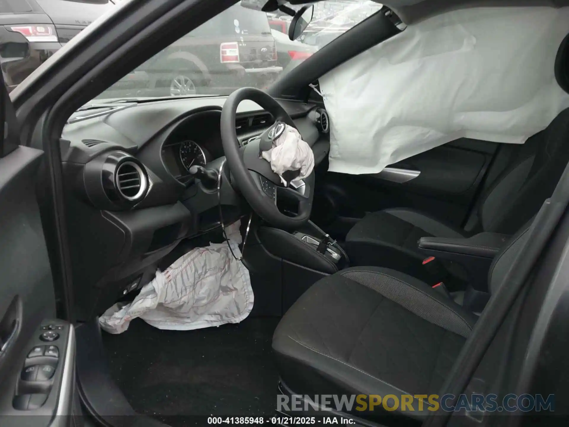 5 Photograph of a damaged car 3N1CP5CV1LL490617 NISSAN KICKS 2020