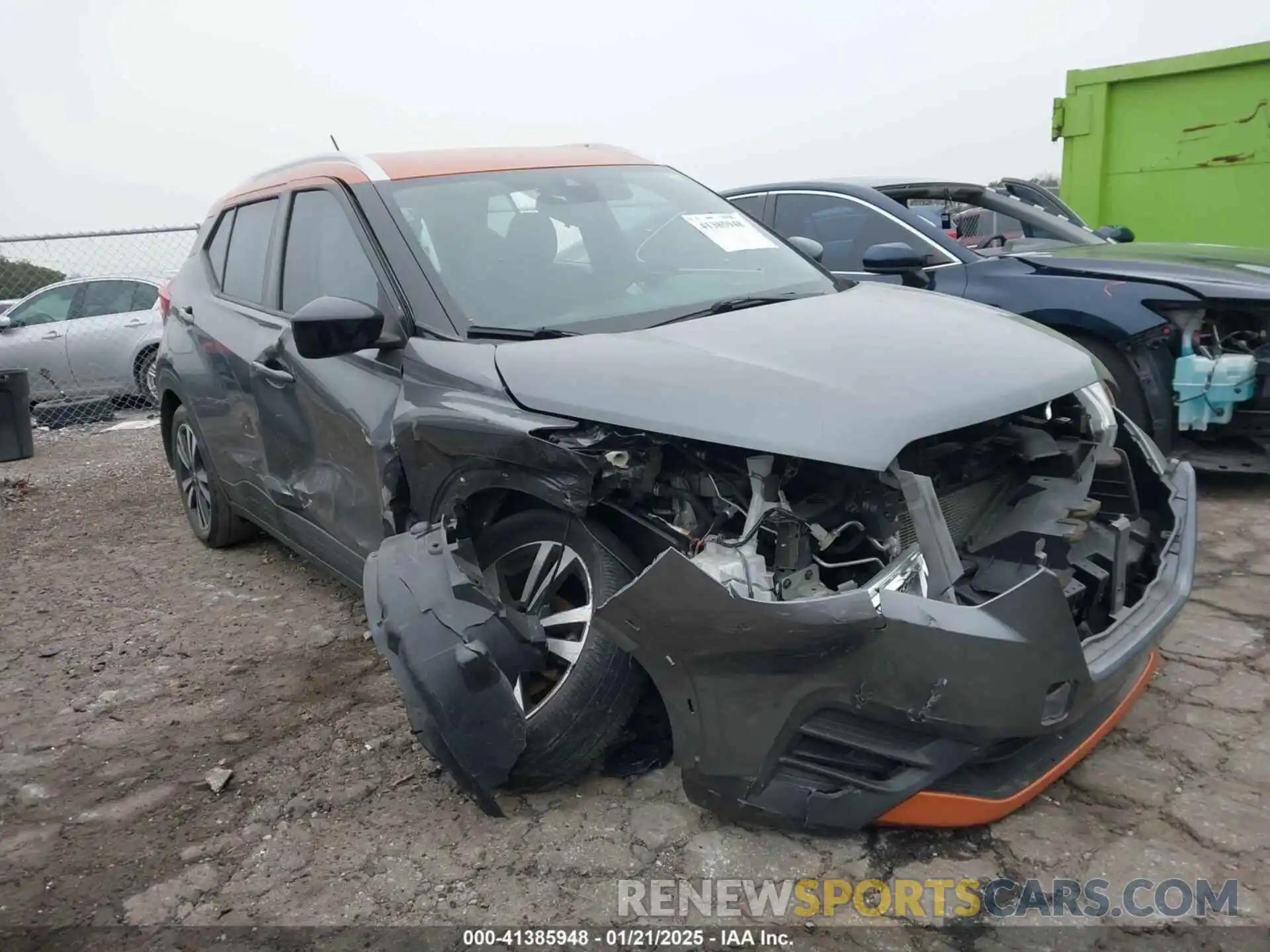 6 Photograph of a damaged car 3N1CP5CV1LL490617 NISSAN KICKS 2020