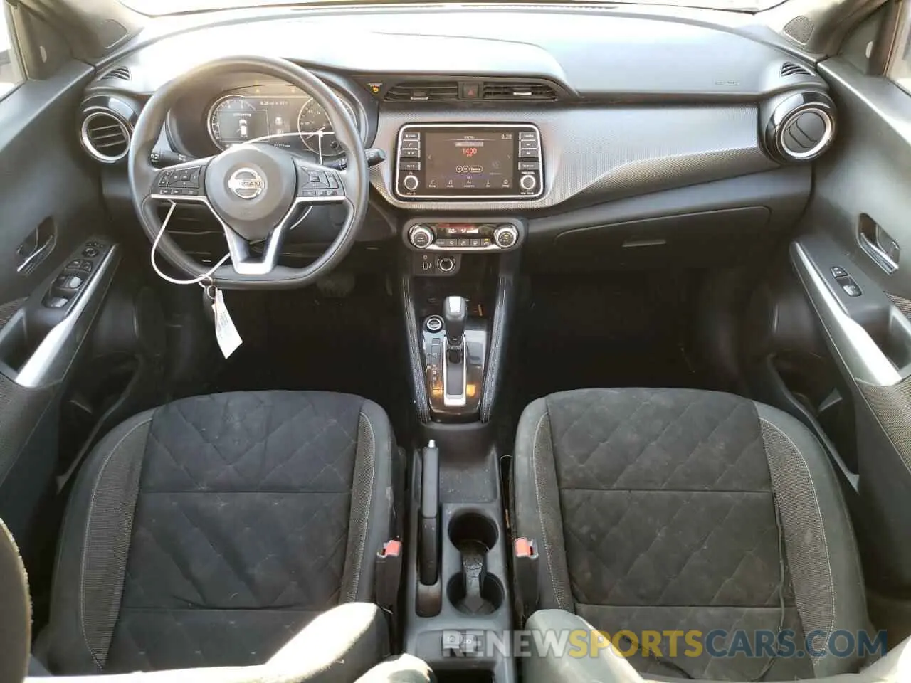 8 Photograph of a damaged car 3N1CP5CV1LL491914 NISSAN KICKS 2020