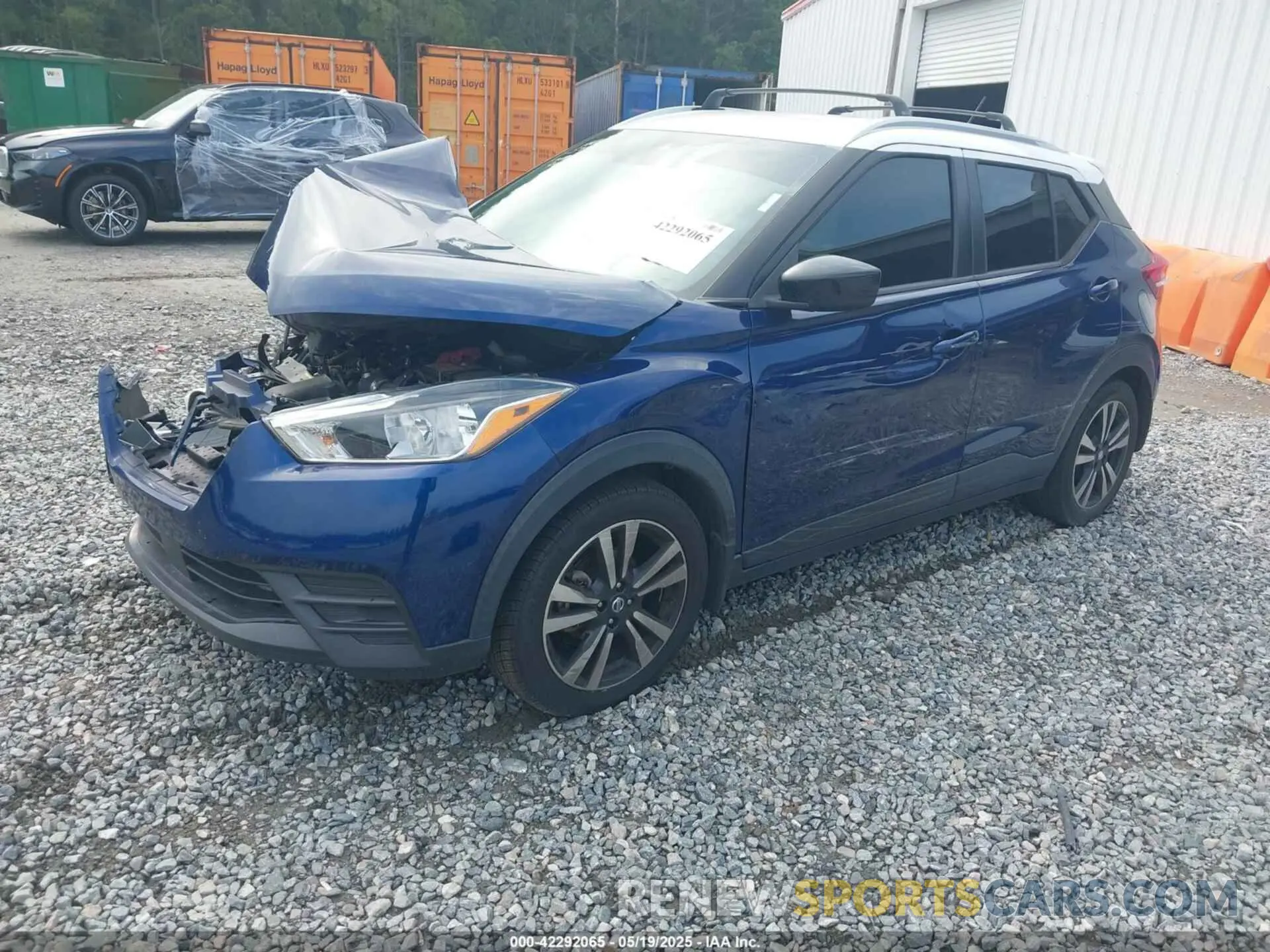 2 Photograph of a damaged car 3N1CP5CV1LL499995 NISSAN KICKS 2020