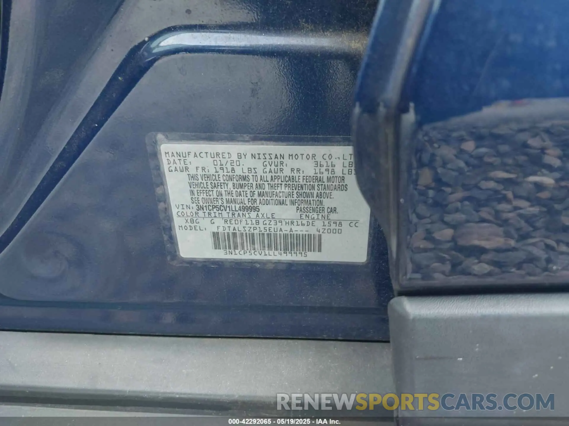 9 Photograph of a damaged car 3N1CP5CV1LL499995 NISSAN KICKS 2020