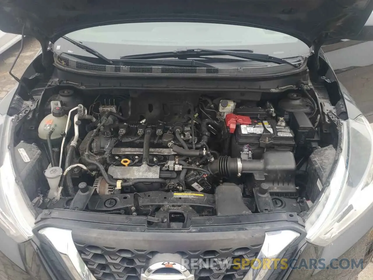 12 Photograph of a damaged car 3N1CP5CV1LL505312 NISSAN KICKS 2020