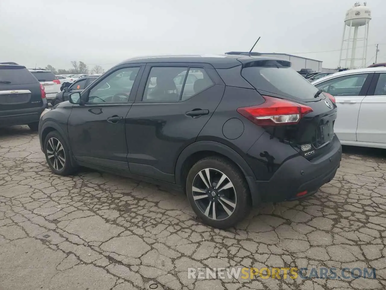 2 Photograph of a damaged car 3N1CP5CV1LL505312 NISSAN KICKS 2020