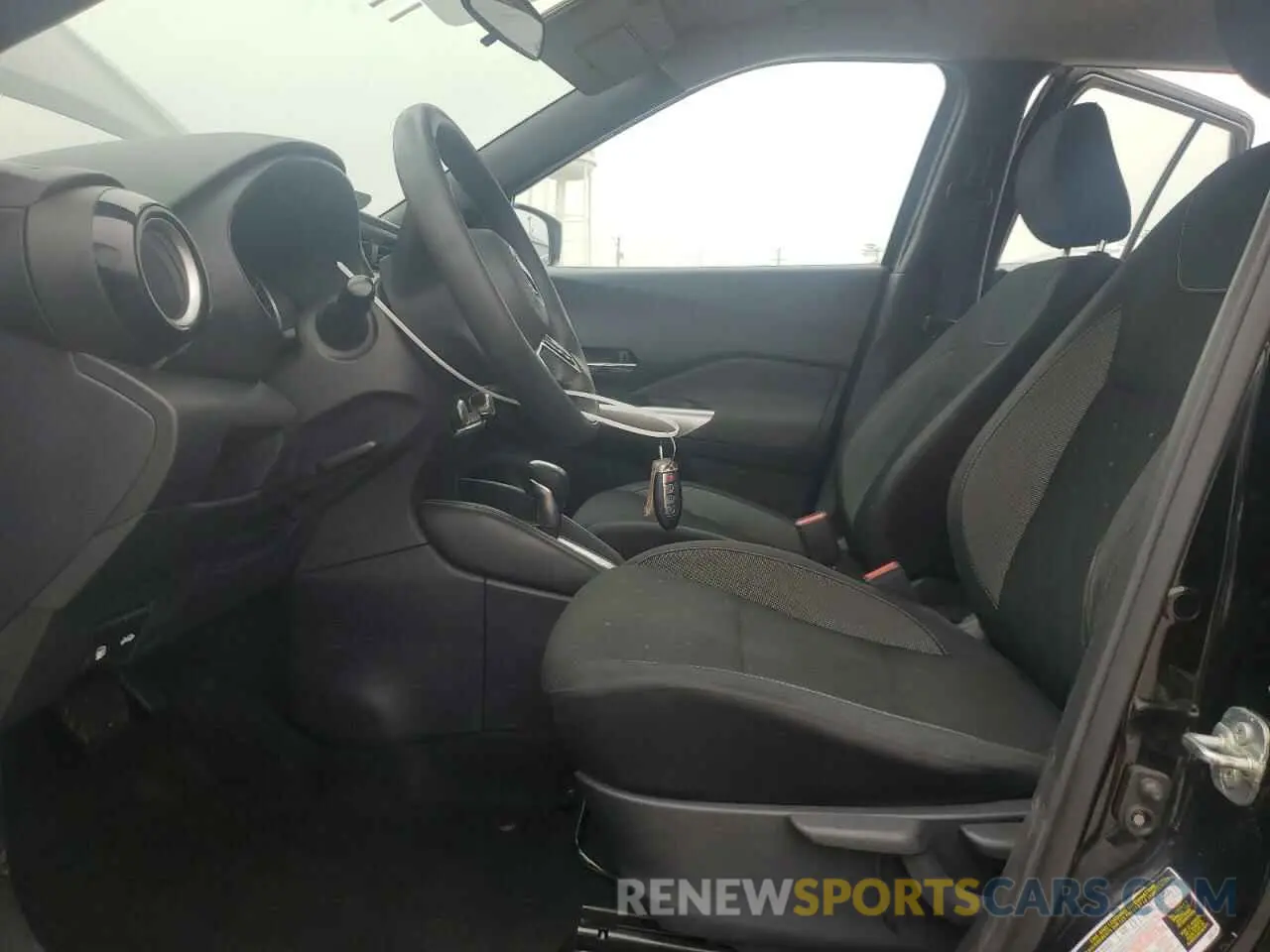 7 Photograph of a damaged car 3N1CP5CV1LL505312 NISSAN KICKS 2020