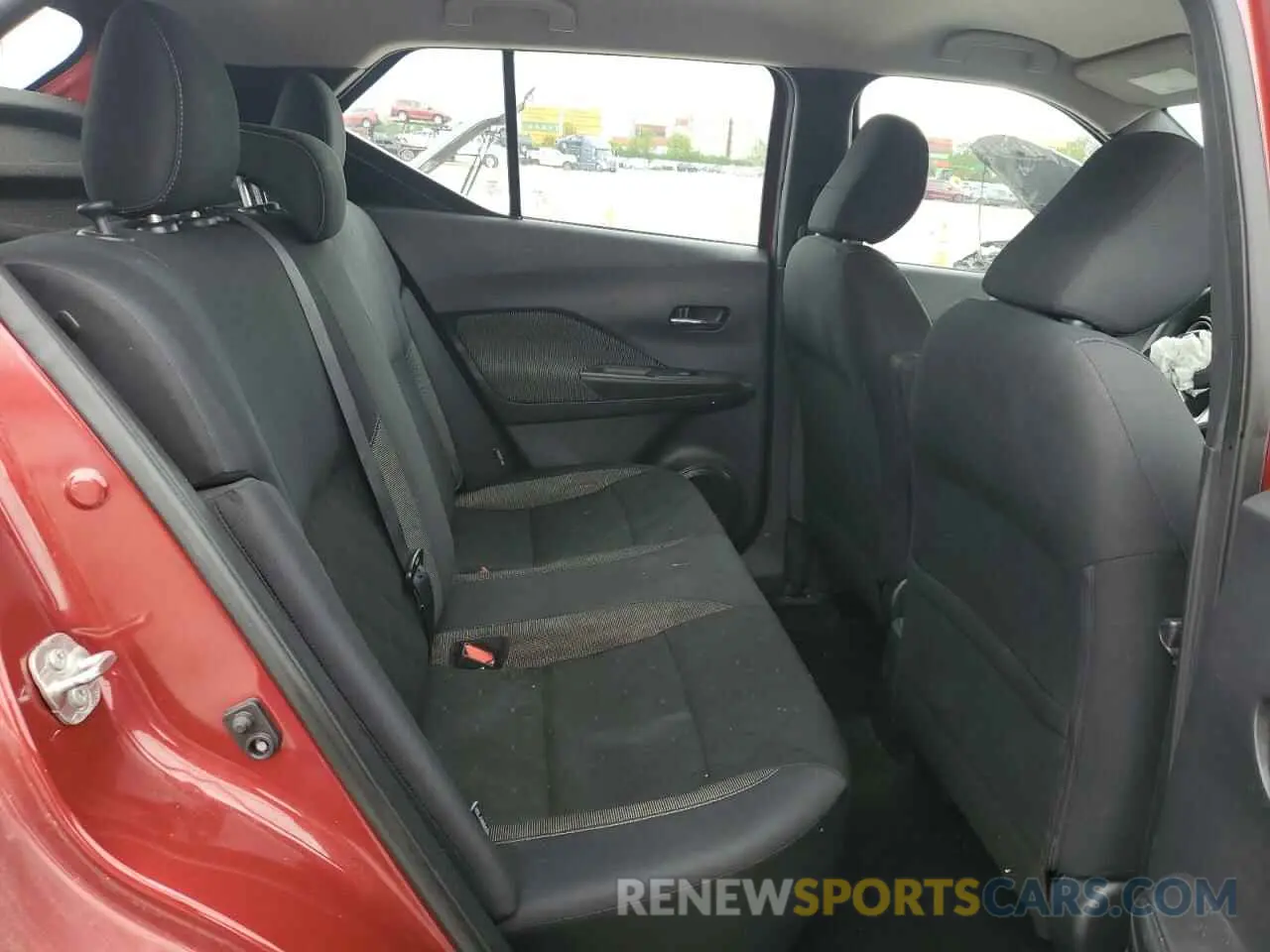 11 Photograph of a damaged car 3N1CP5CV1LL516004 NISSAN KICKS 2020