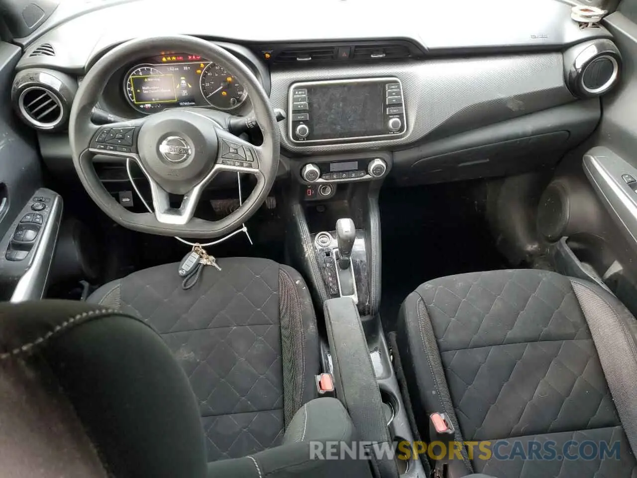8 Photograph of a damaged car 3N1CP5CV1LL527374 NISSAN KICKS 2020