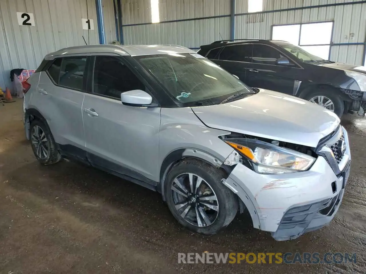 4 Photograph of a damaged car 3N1CP5CV1LL537645 NISSAN KICKS 2020