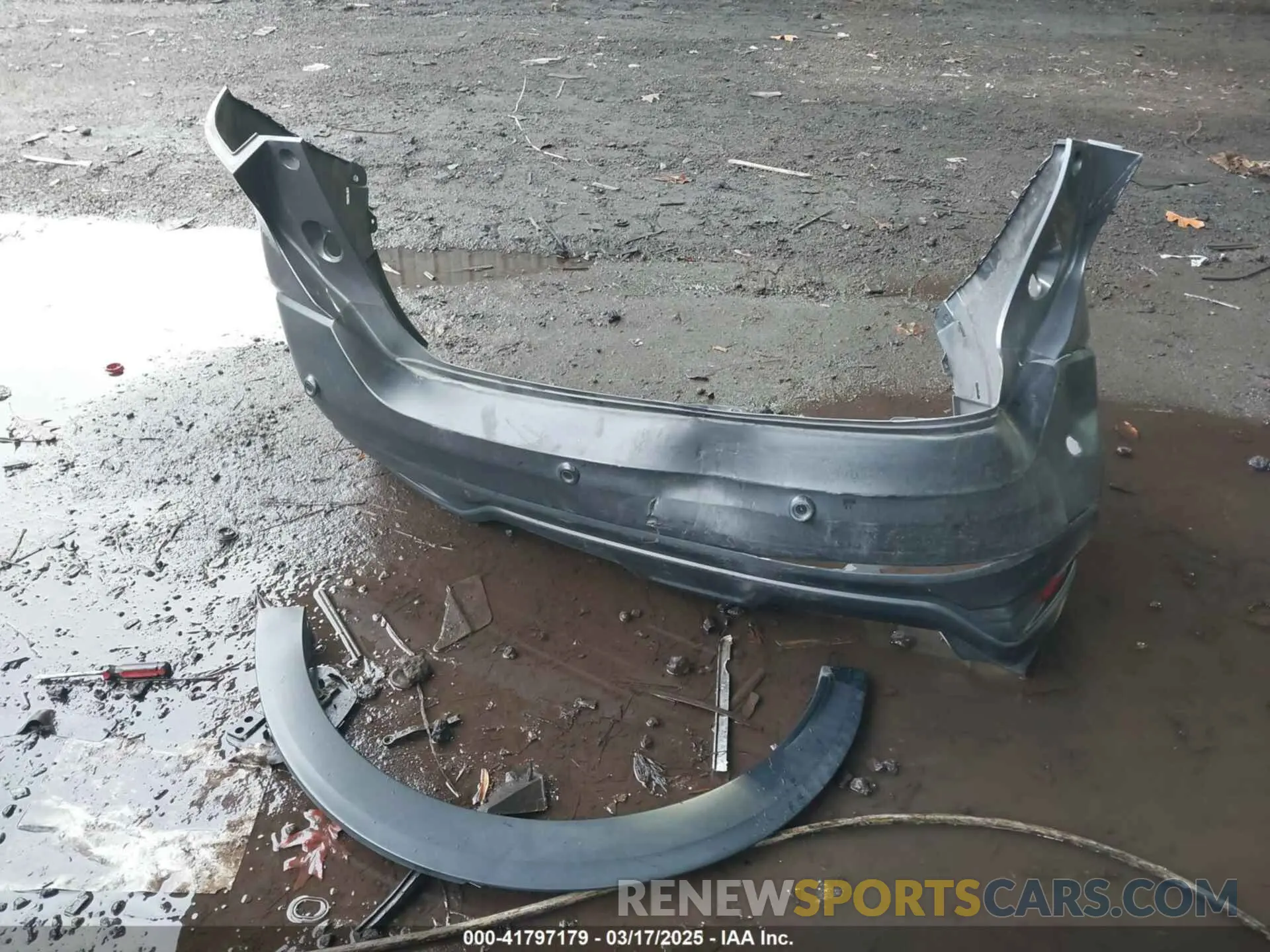 12 Photograph of a damaged car 3N1CP5CV1LL550962 NISSAN KICKS 2020