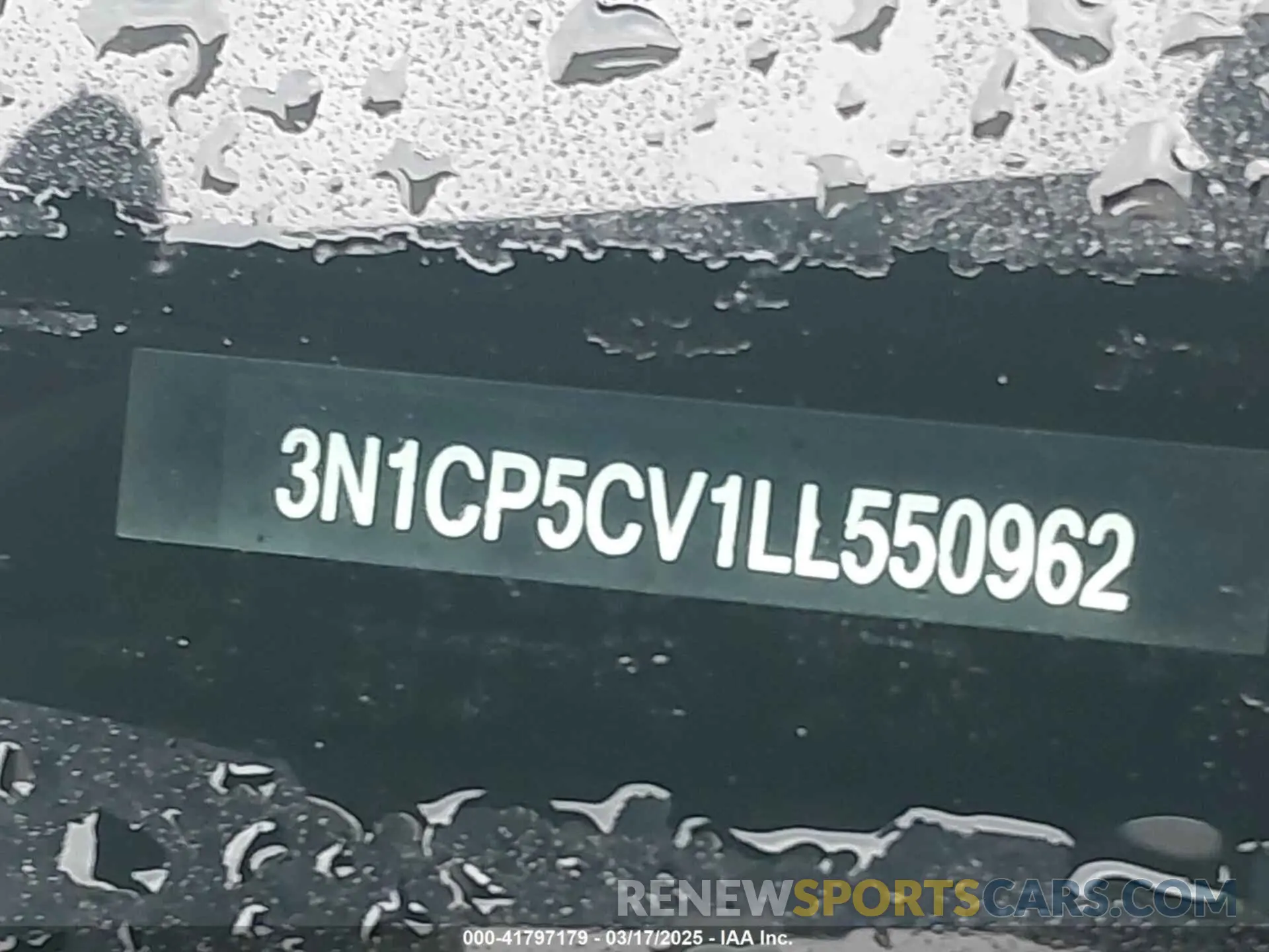 9 Photograph of a damaged car 3N1CP5CV1LL550962 NISSAN KICKS 2020