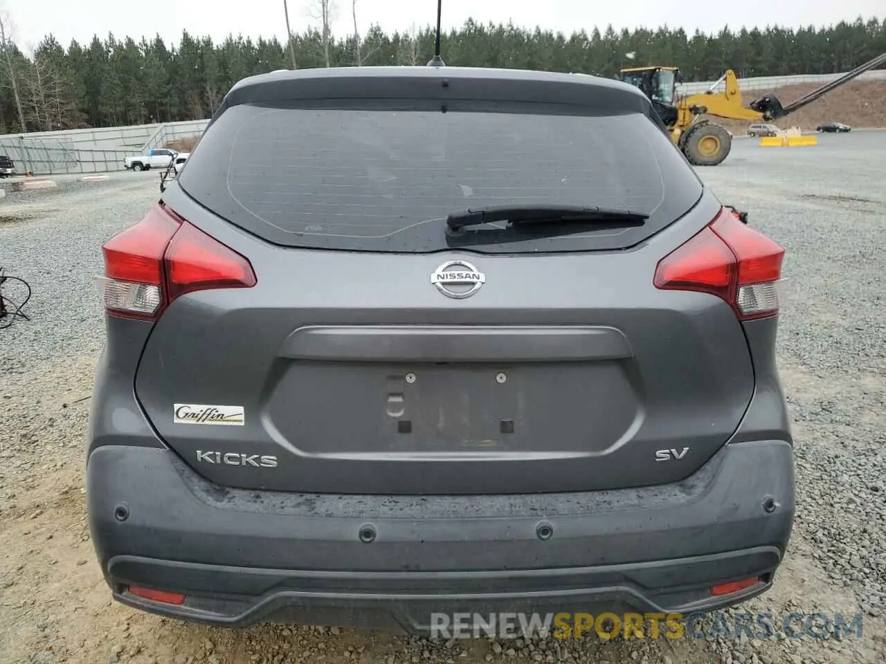 6 Photograph of a damaged car 3N1CP5CV2LL477729 NISSAN KICKS 2020