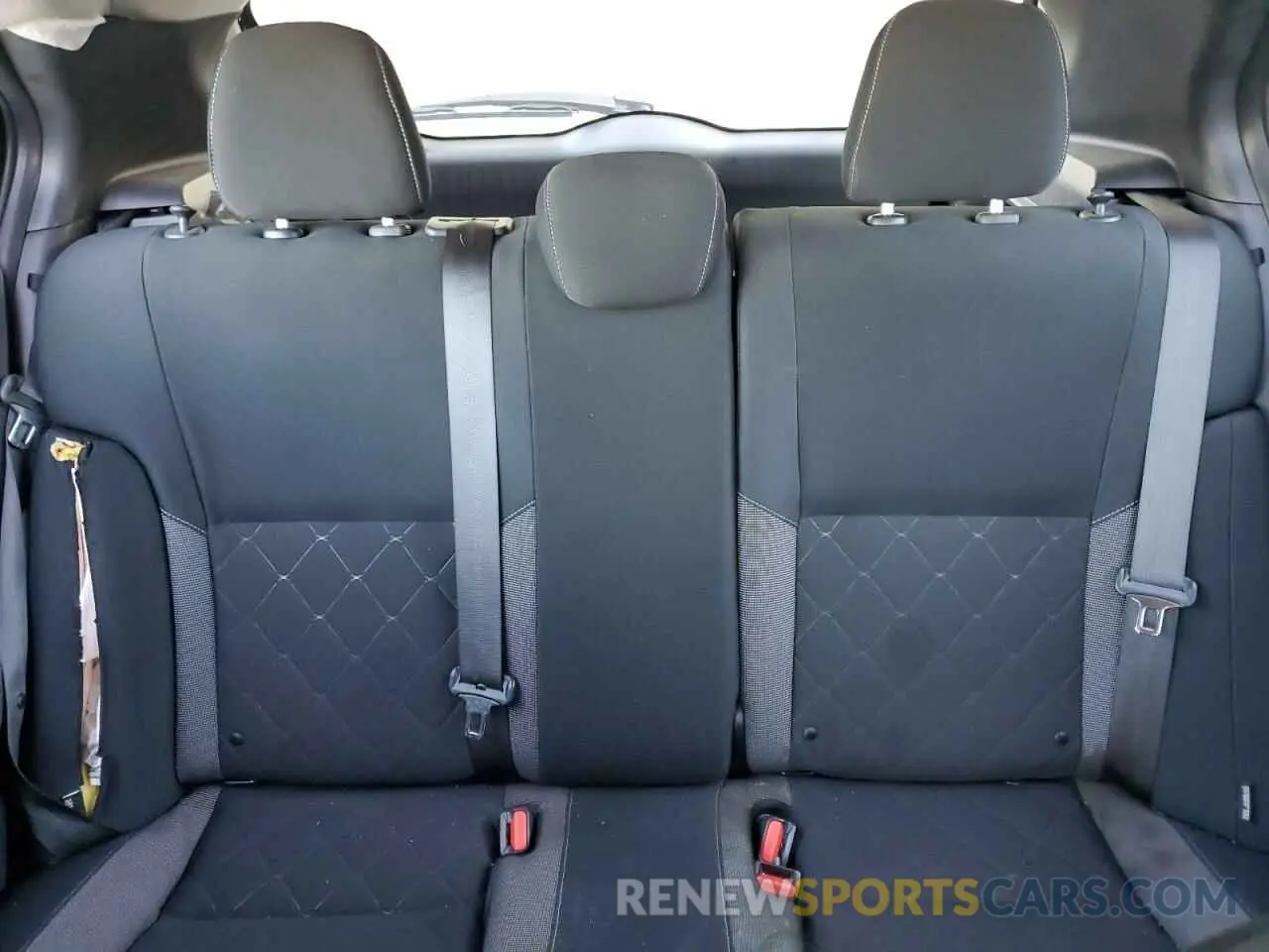 10 Photograph of a damaged car 3N1CP5CV2LL562246 NISSAN KICKS 2020