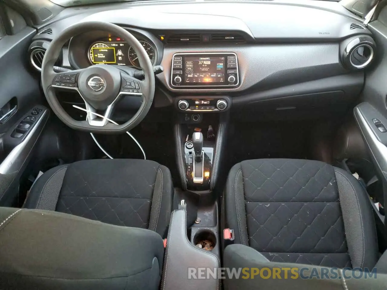 8 Photograph of a damaged car 3N1CP5CV2LL562246 NISSAN KICKS 2020