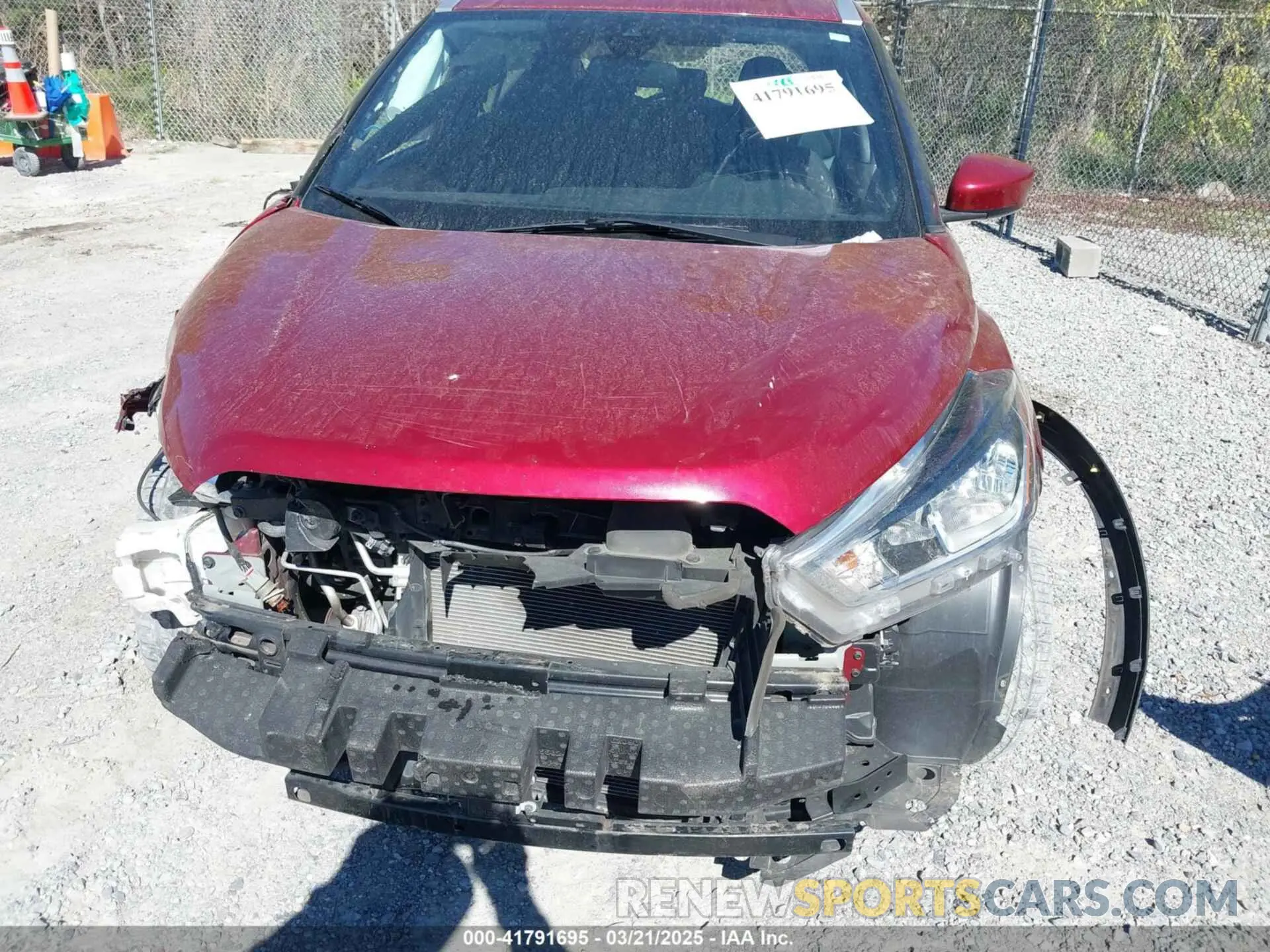 6 Photograph of a damaged car 3N1CP5CV3LL478260 NISSAN KICKS 2020