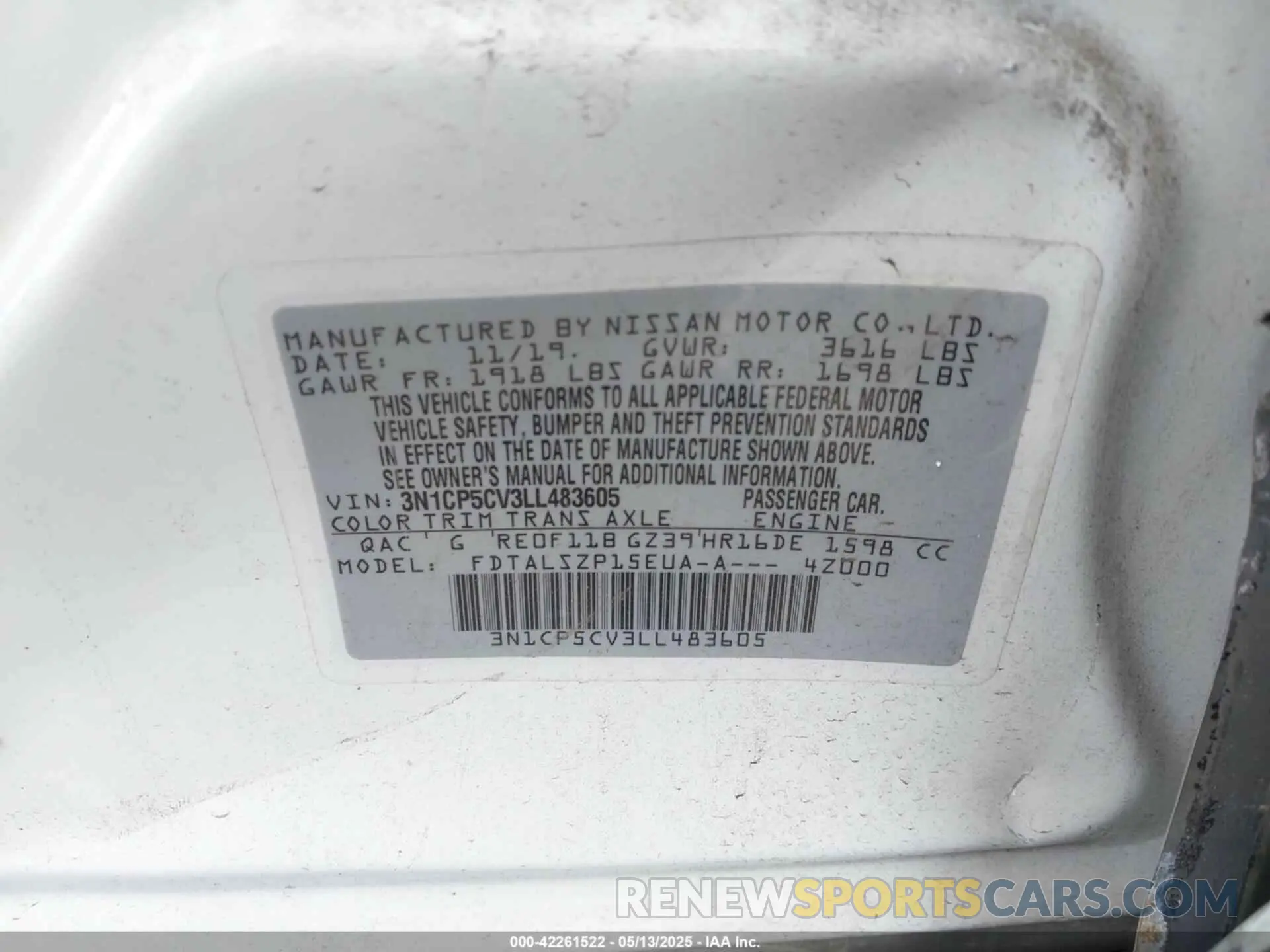 9 Photograph of a damaged car 3N1CP5CV3LL483605 NISSAN KICKS 2020