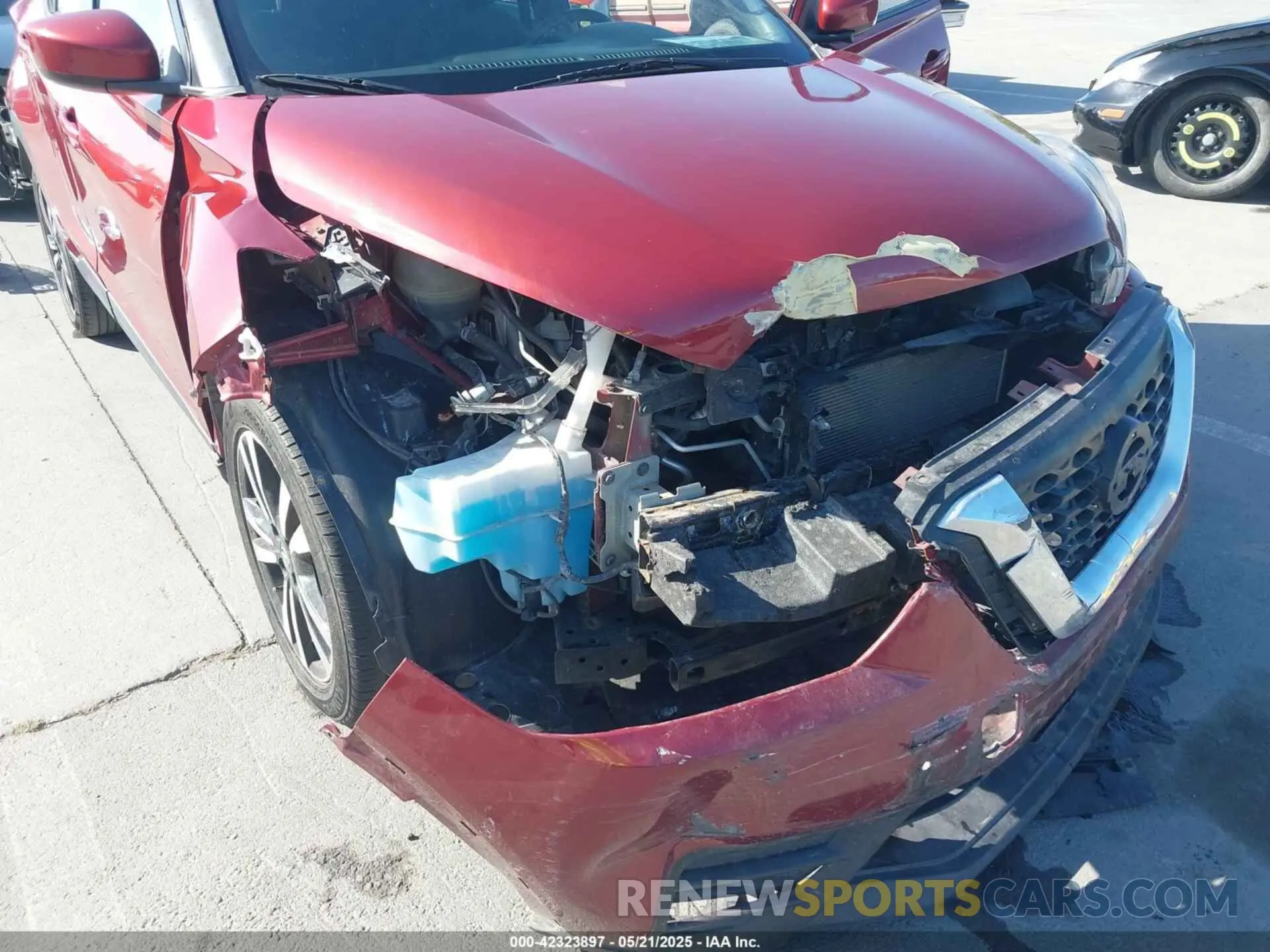 6 Photograph of a damaged car 3N1CP5CV3LL494216 NISSAN KICKS 2020